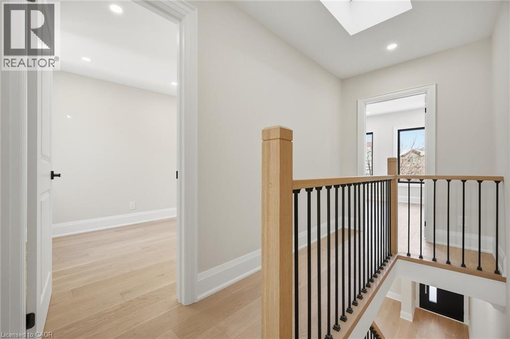 241 Maria Street, Toronto, Ontario  M6P 1W6 - Photo 15 - 40807088