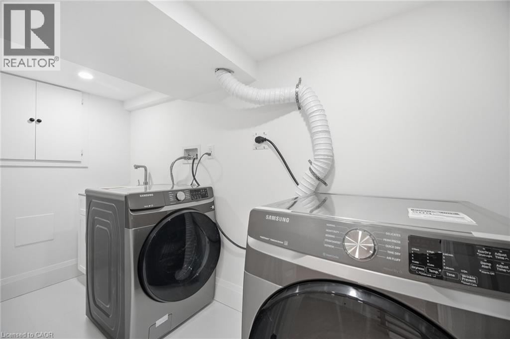 241 Maria Street, Toronto, Ontario  M6P 1W6 - Photo 27 - 40807088