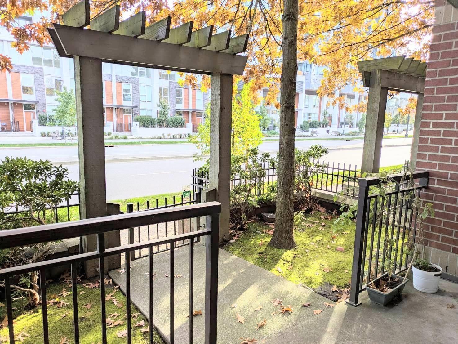 106 10499 University Drive, Surrey, British Columbia  V3T 0A4 - Photo 3 - R3092584