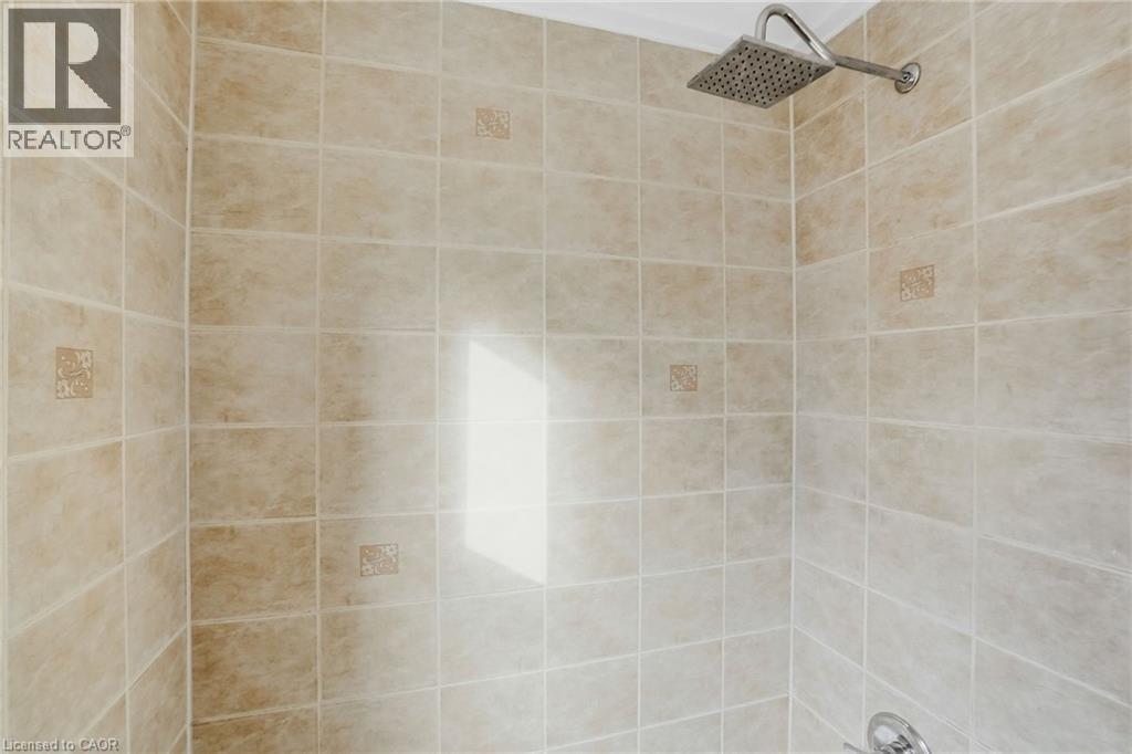 246 Cope Street, Hamilton, Ontario  L8H 5B5 - Photo 28 - 40782490