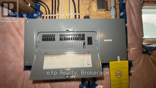 1043 9 Highway, South Bruce, Ontario  N0G 2J0 - Photo 22 - X12814984