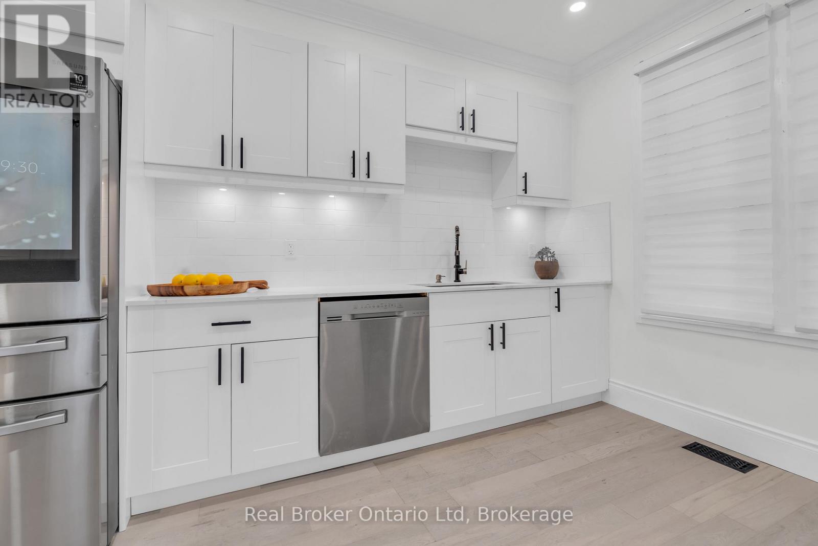 445 Moore Street, Cambridge, Ontario  N3H 3B1 - Photo 12 - X12815108