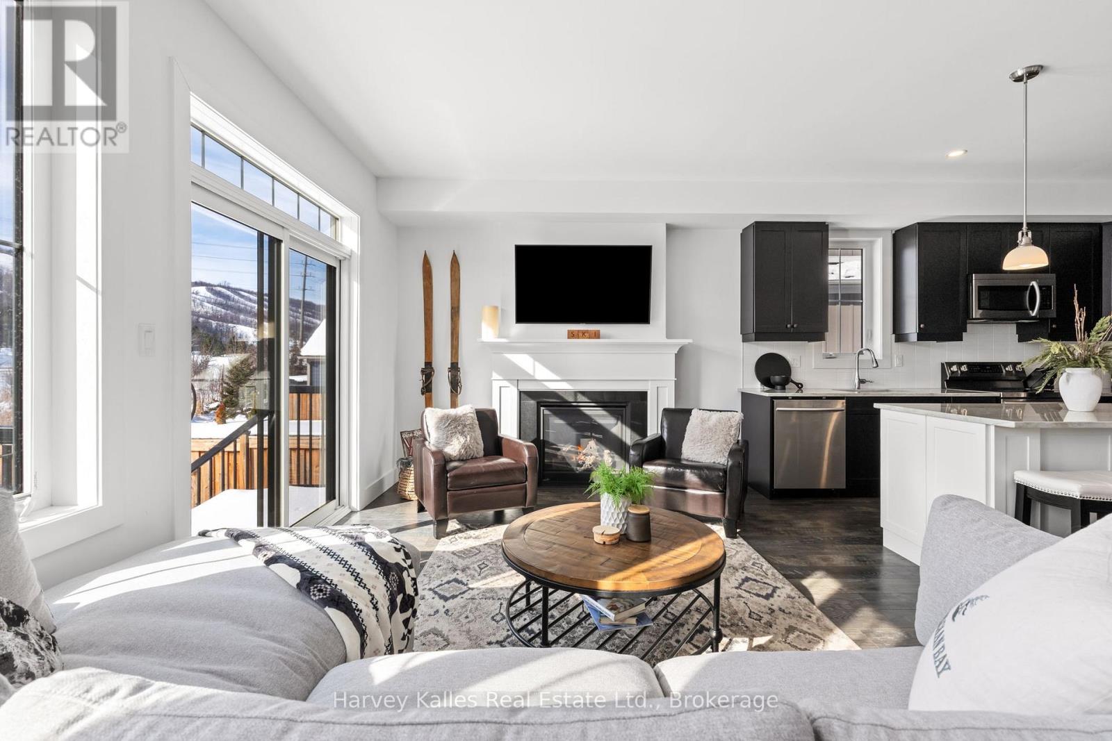 236 Yellow Birch Crescent, Blue Mountains, Ontario L9Y 0Z3 - Photo 10 - X12815148