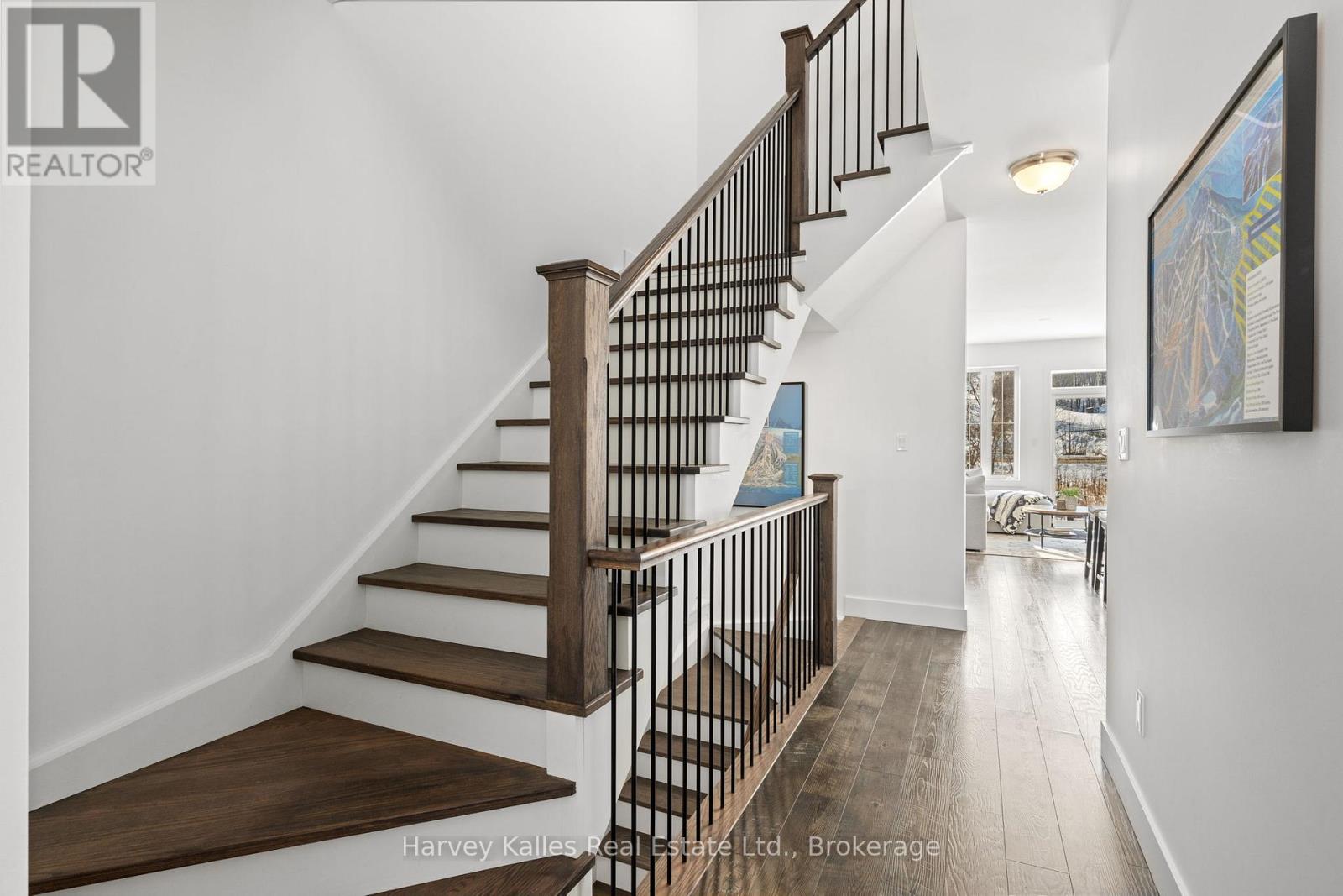 236 Yellow Birch Crescent, Blue Mountains, Ontario L9Y 0Z3 - Photo 17 - X12815148