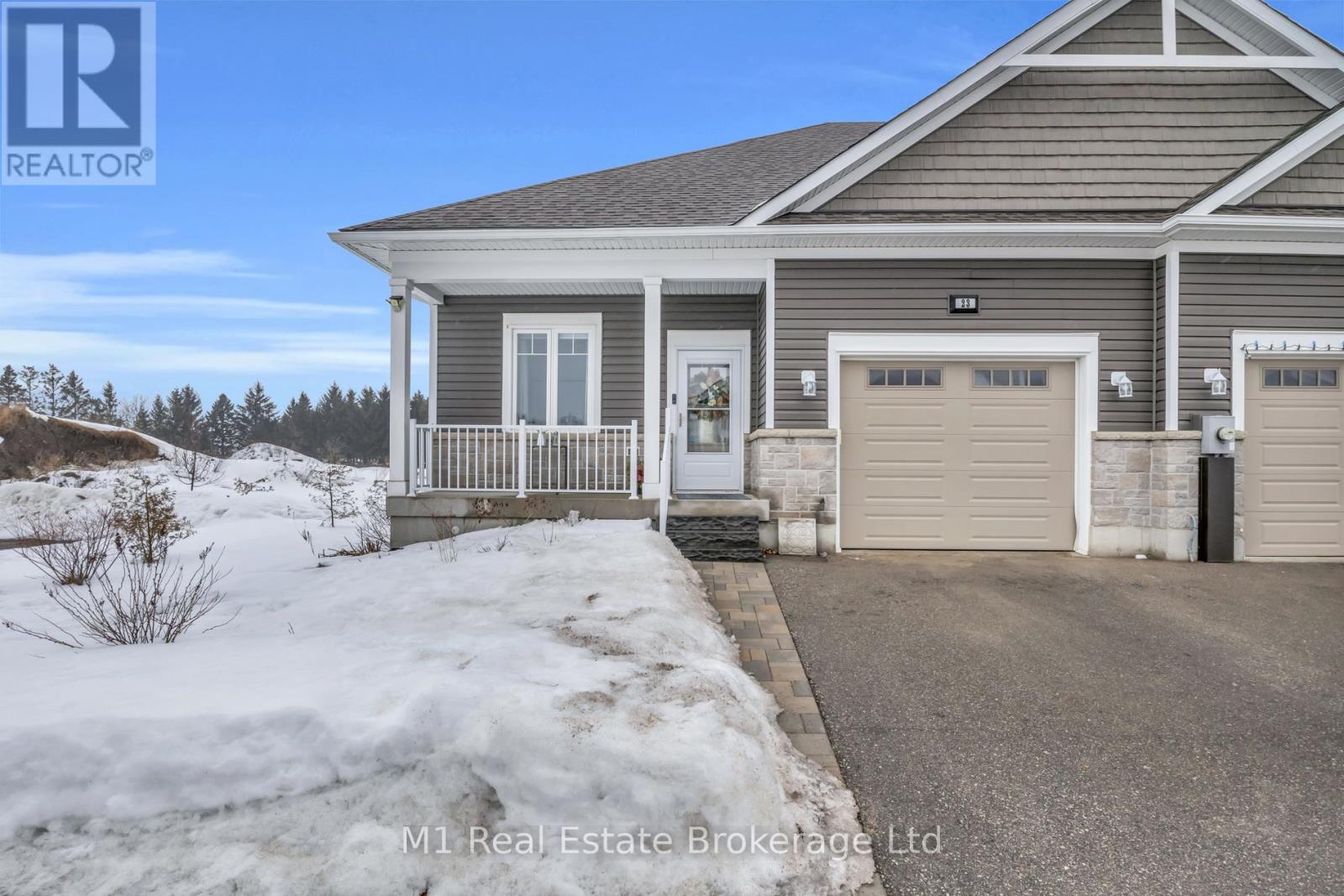 23 - 24 GEORGE STREET, Minto, Ontario