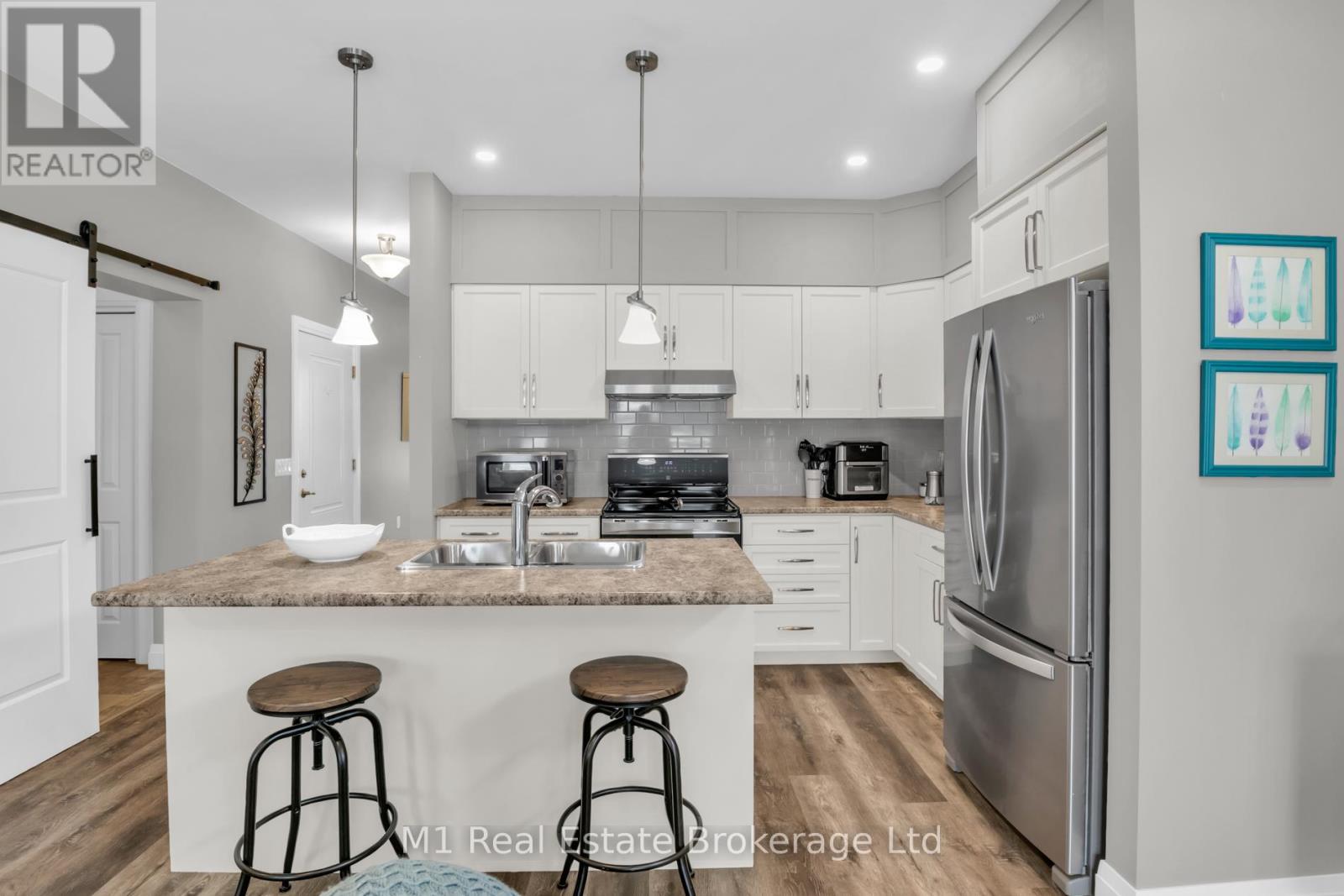 23 - 24 George Street, Minto, Ontario  N0G 1Z0 - Photo 5 - X12815166