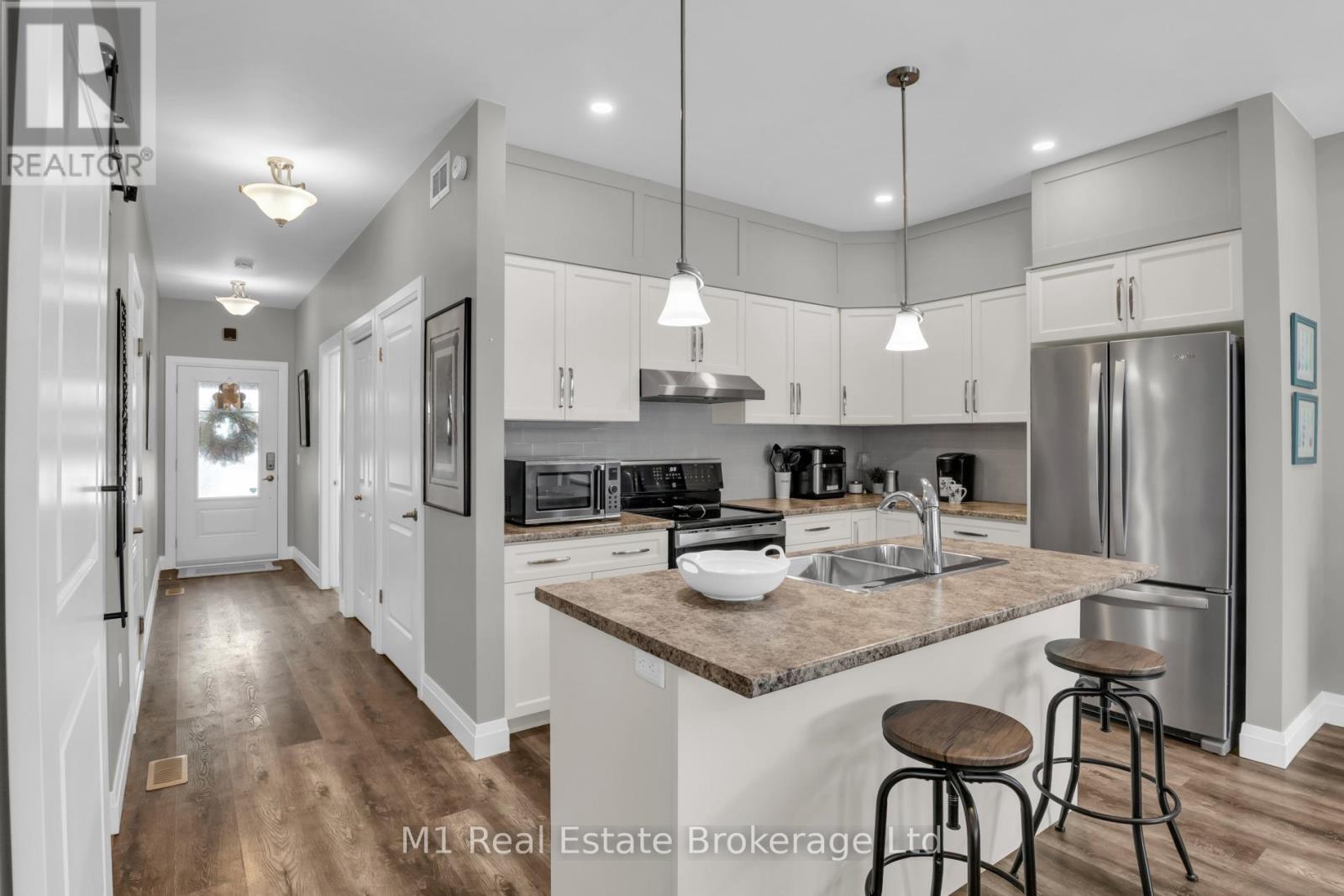 23 - 24 George Street, Minto, Ontario  N0G 1Z0 - Photo 6 - X12815166