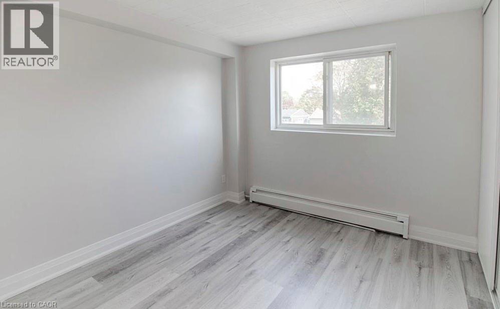 6287 O'neil Street Unit# 3, Niagara Falls, Ontario  L2J 1M6 - Photo 5 - 40805334