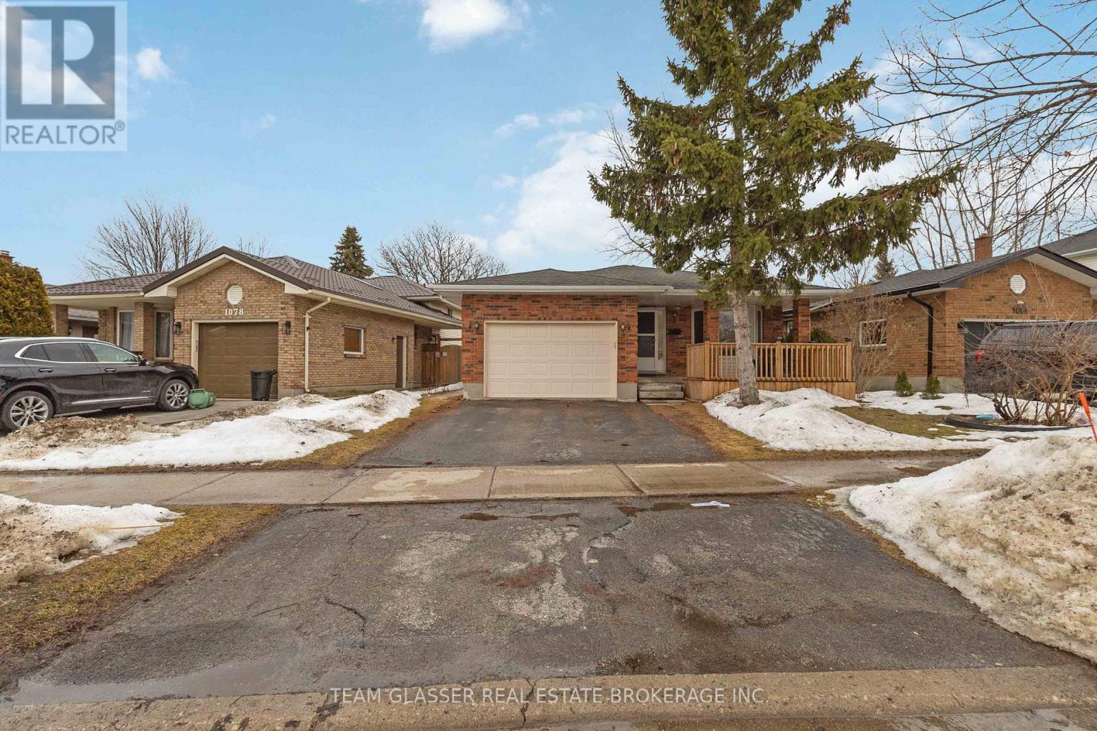 1082 Lawson Road, London North, Ontario  N6G 2X9 - Photo 2 - X12815086