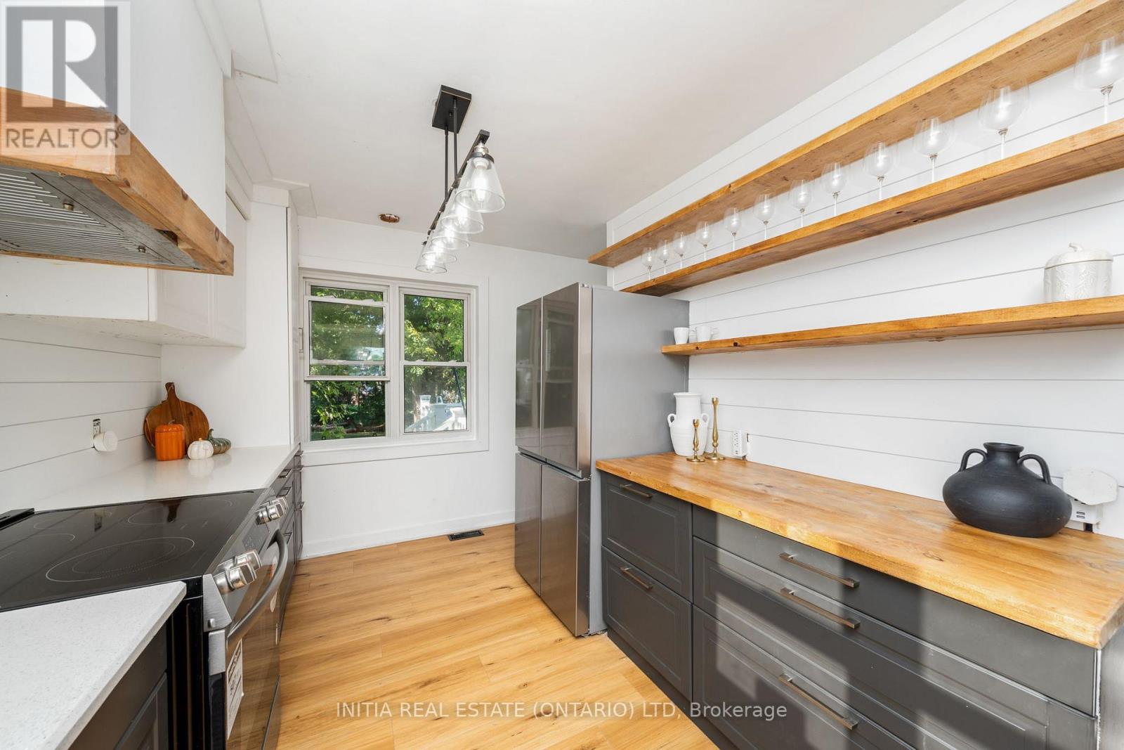 730 Talfourd Street, Sarnia, Ontario  N7T 1R9 - Photo 12 - X12815134