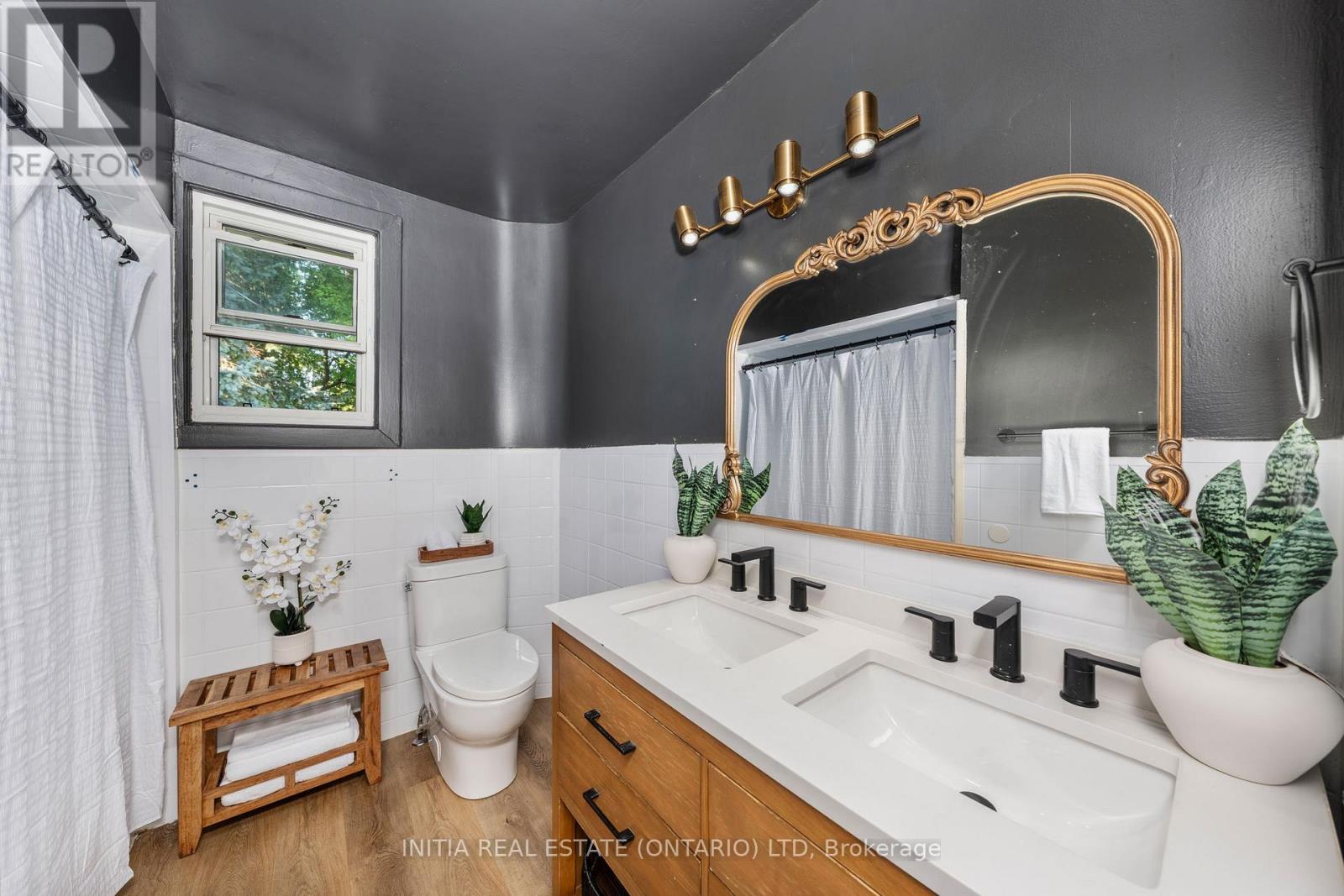 730 Talfourd Street, Sarnia, Ontario  N7T 1R9 - Photo 13 - X12815134