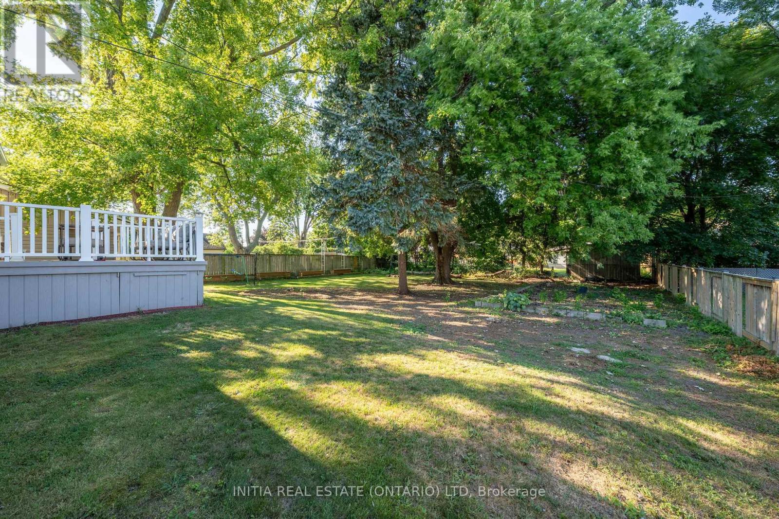 730 Talfourd Street, Sarnia, Ontario  N7T 1R9 - Photo 25 - X12815134