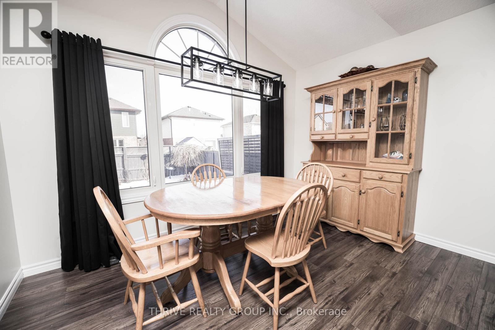 11 Westlake Drive, St. Thomas, Ontario  N5P 0B1 - Photo 14 - X12815158