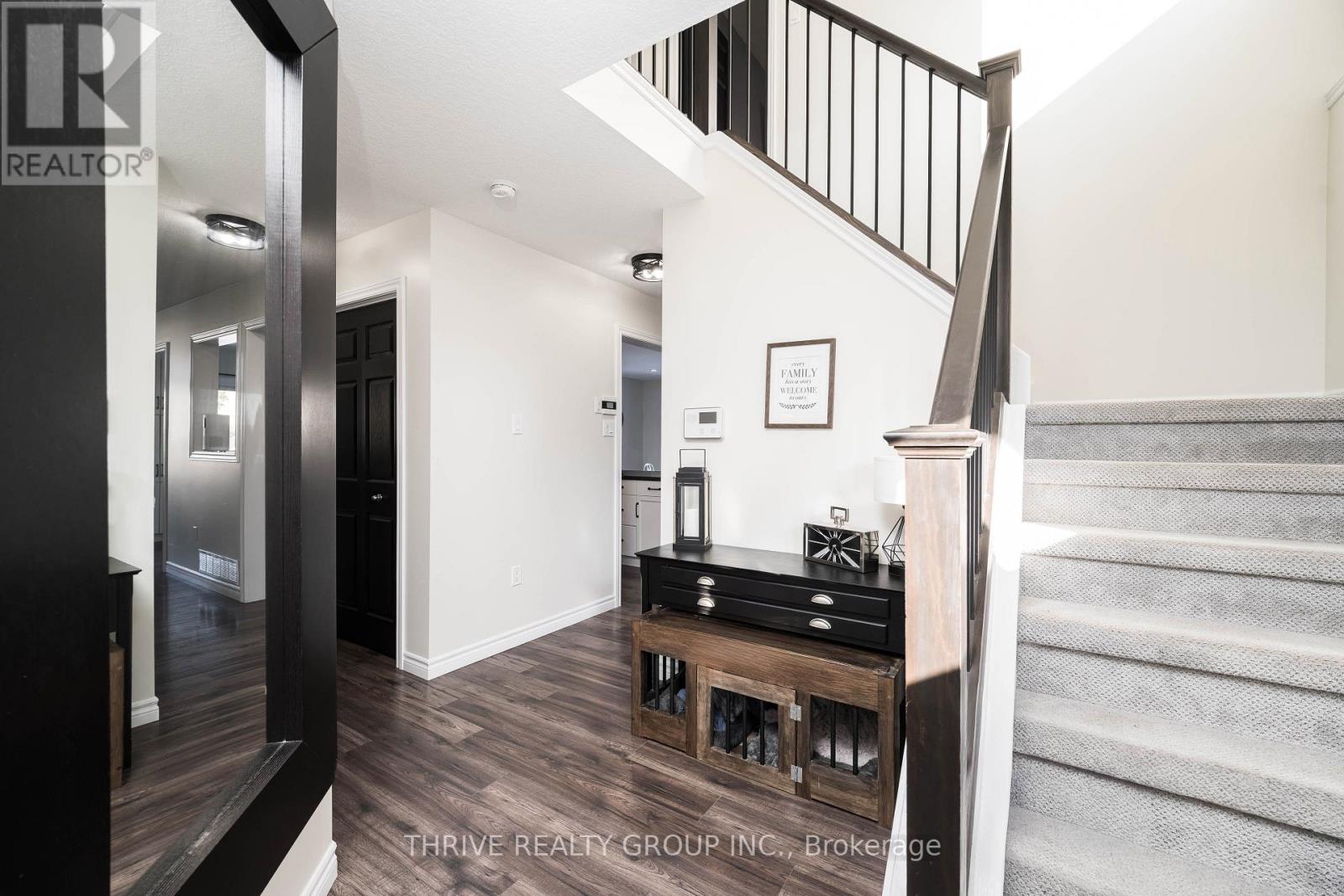 11 Westlake Drive, St. Thomas, Ontario  N5P 0B1 - Photo 4 - X12815158