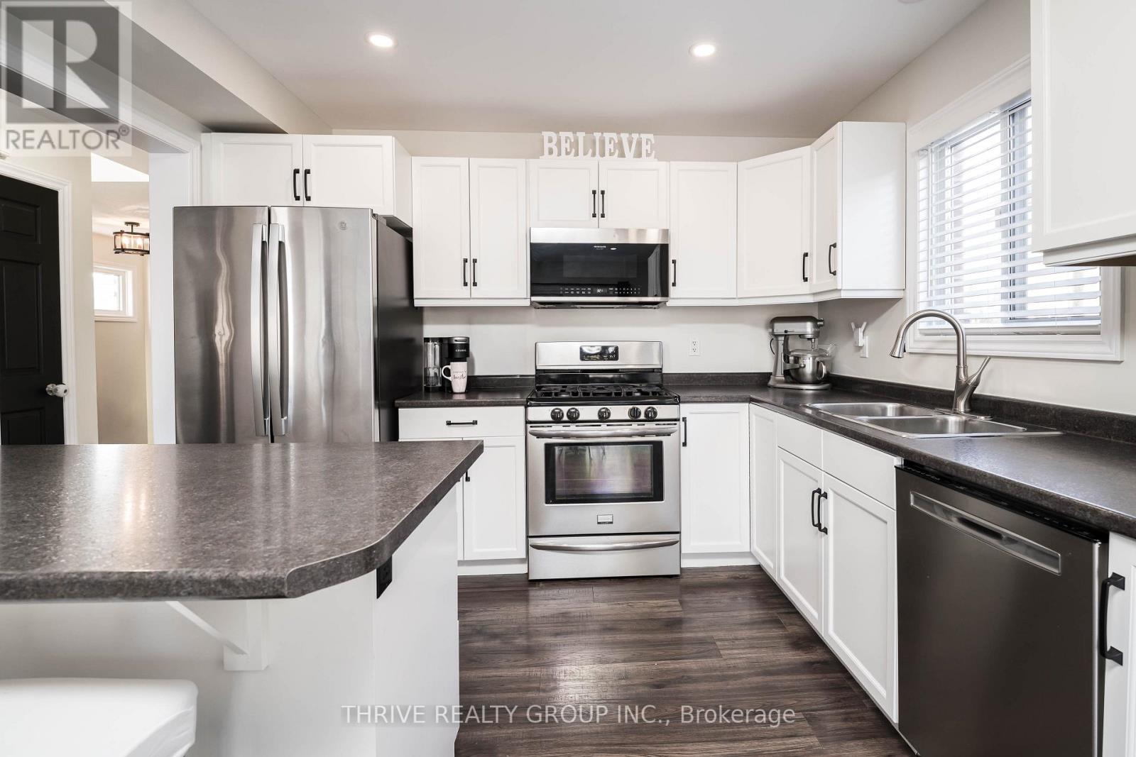 11 Westlake Drive, St. Thomas, Ontario  N5P 0B1 - Photo 6 - X12815158