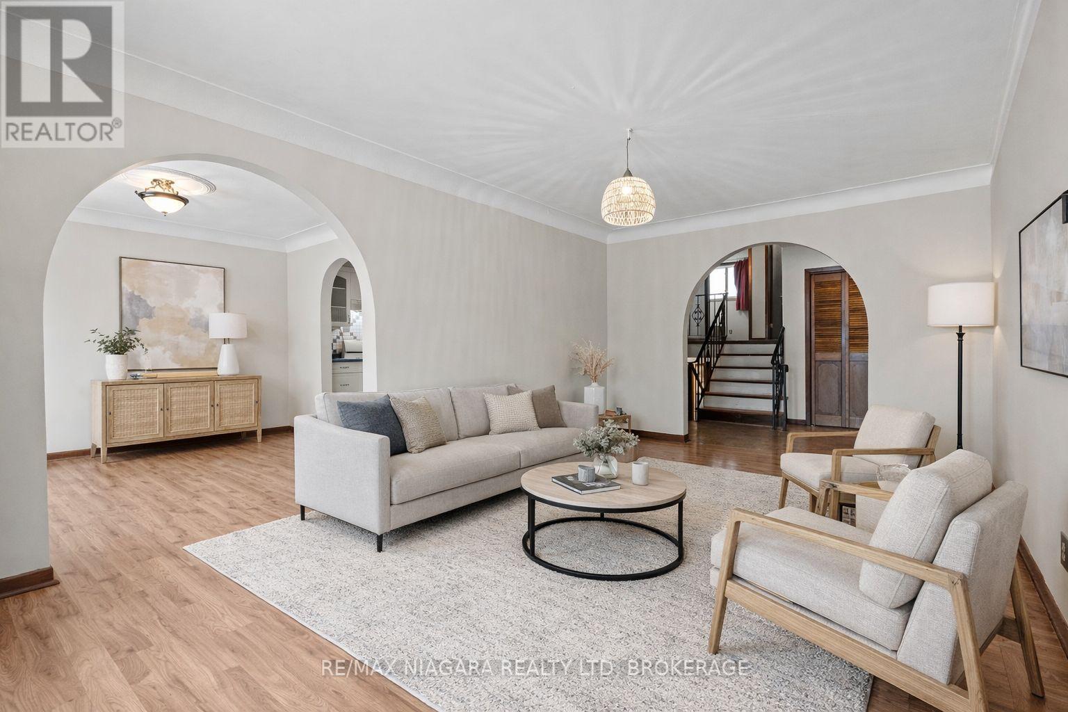 12 Hampton Court, Welland (Prince Charles), Ontario  L3C 5T2 - Photo 11 - X12813618