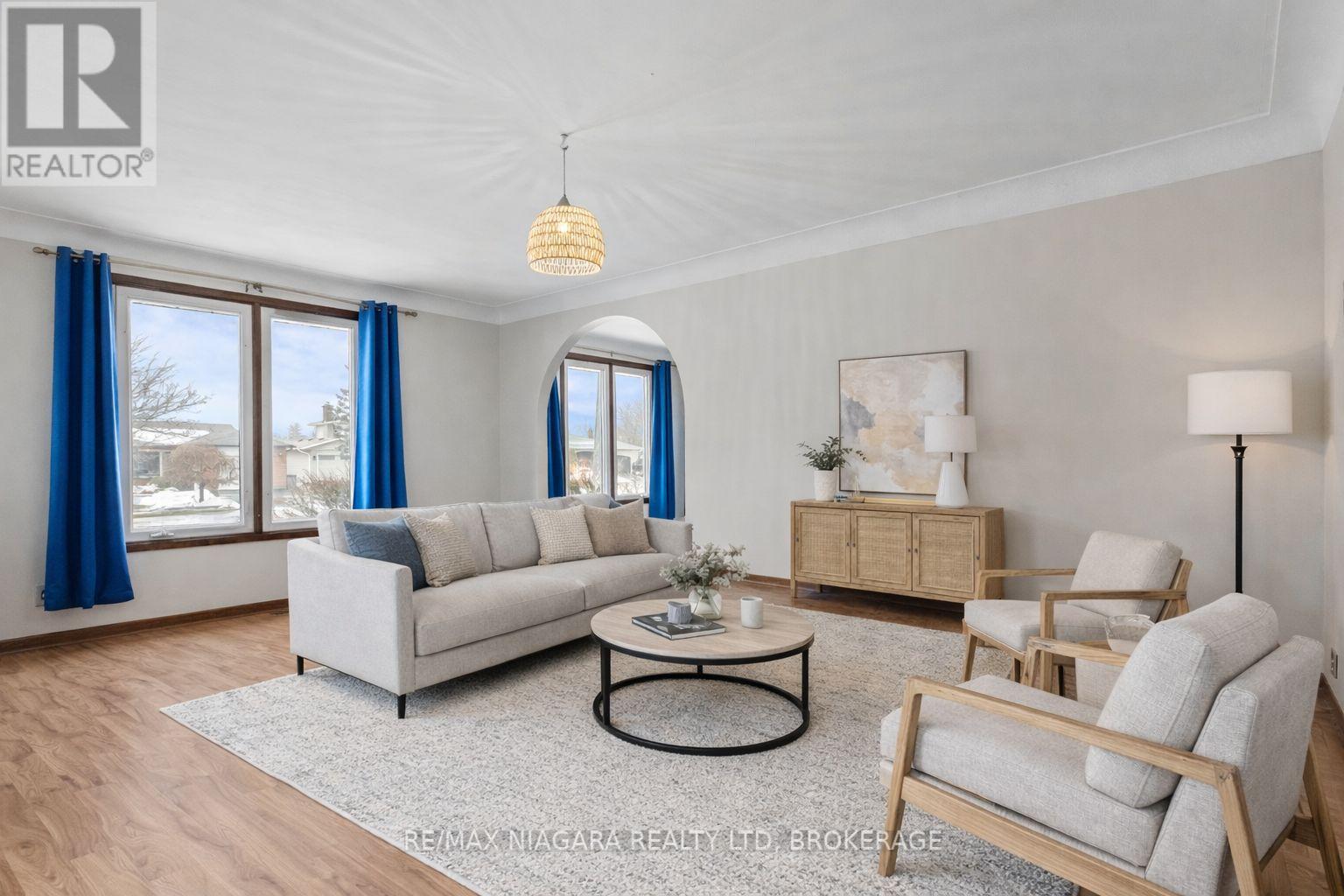 12 Hampton Court, Welland (Prince Charles), Ontario  L3C 5T2 - Photo 12 - X12813618