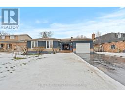 12 HAMPTON COURT, Welland, Ontario