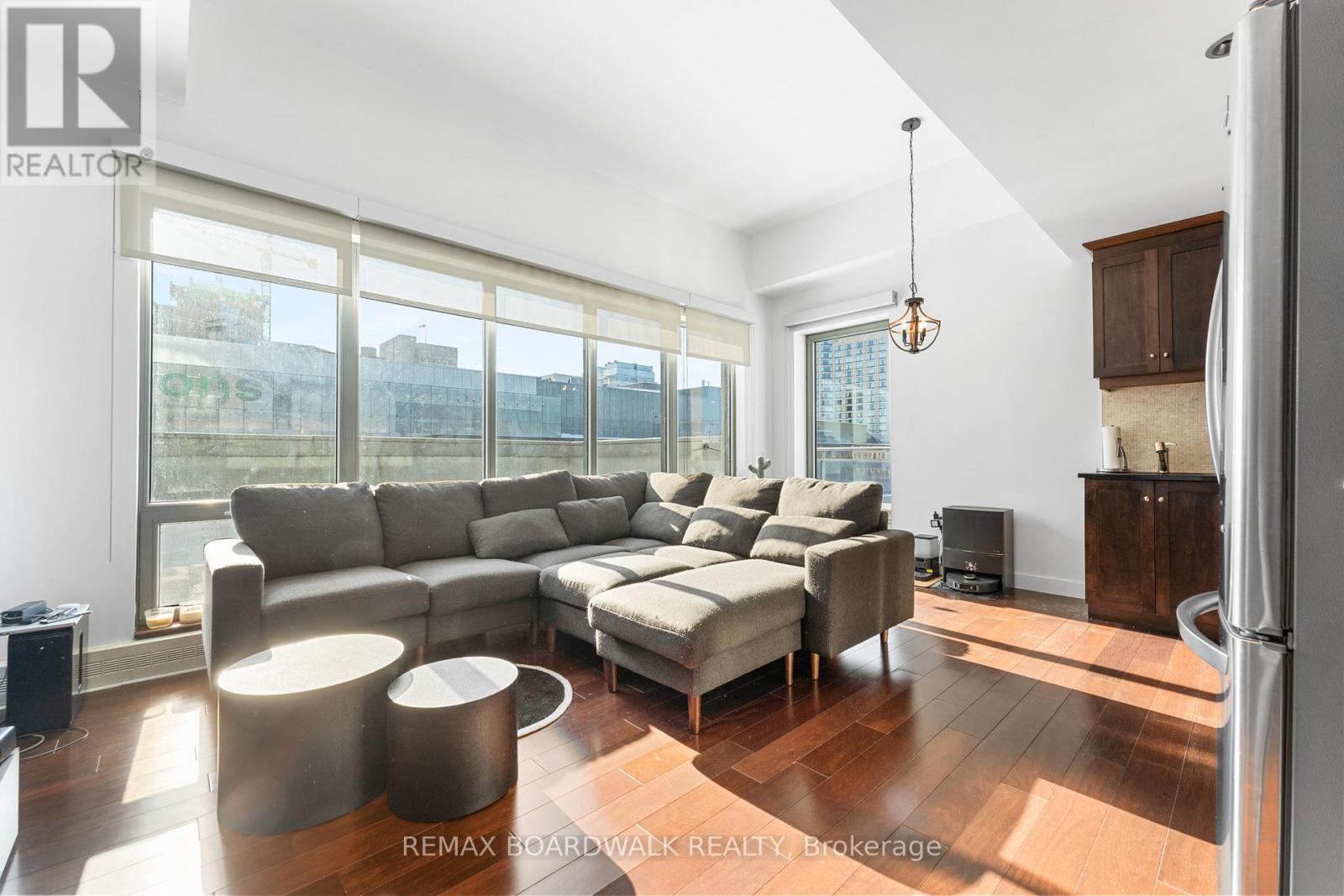 401 - 90 George Street, Ottawa, Ontario  K1N 0A8 - Photo 4 - X12815032