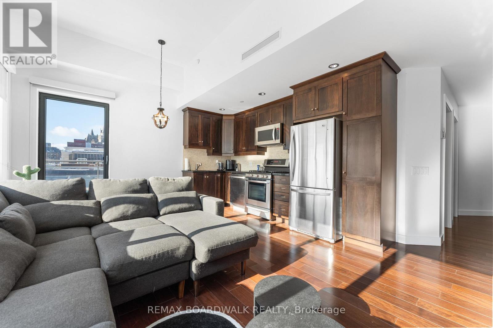 401 - 90 George Street, Ottawa, Ontario  K1N 0A8 - Photo 5 - X12815032