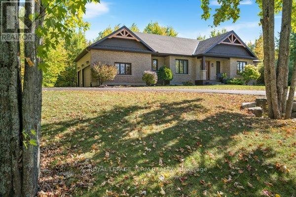 524 Osmond Daley Drive, Ottawa, Ontario  K0A 1L0 - Photo 8 - X12815152