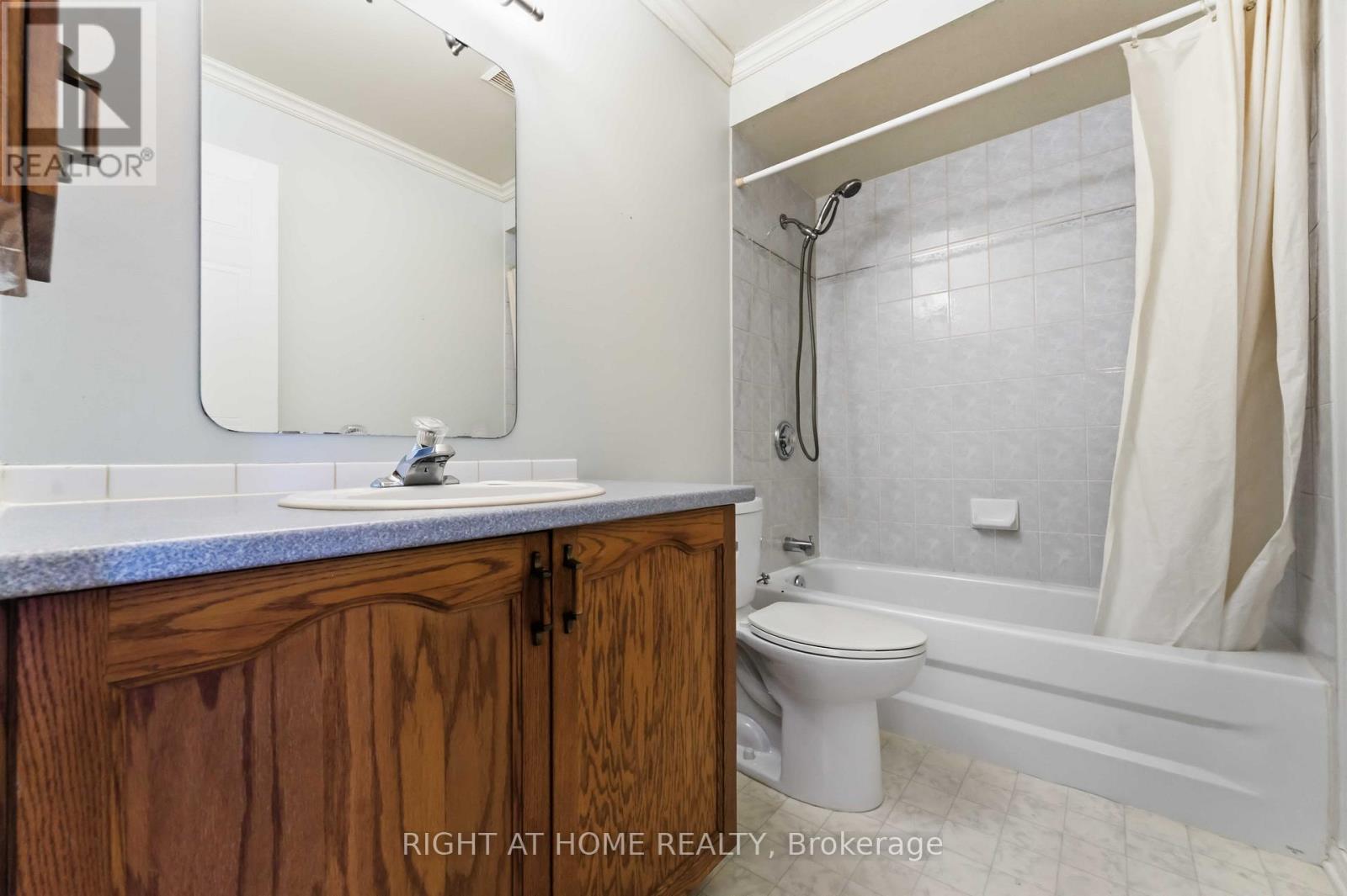 6254 Sablewood Place, Ottawa, Ontario  K1C 7M5 - Photo 19 - X12815156