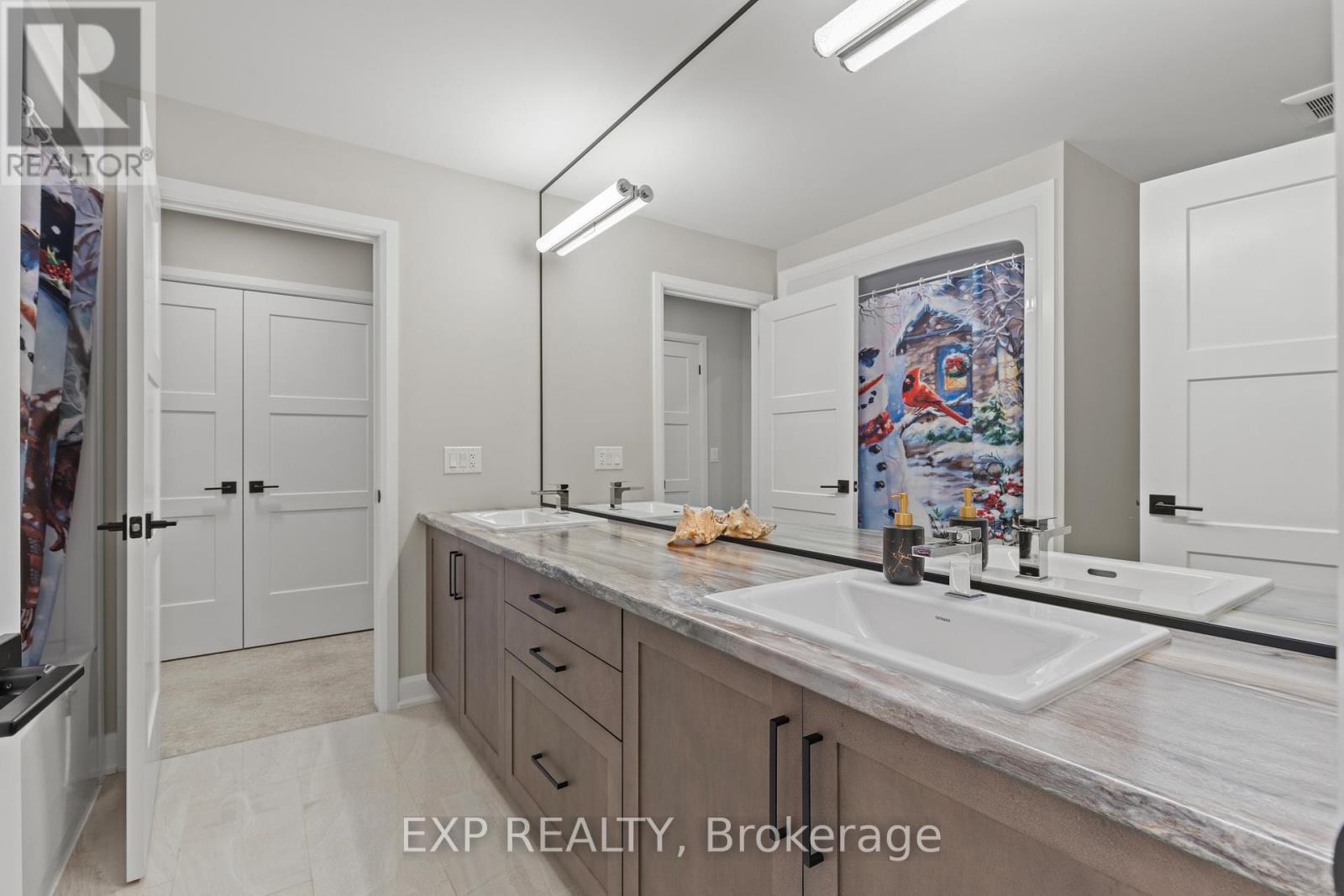 3919 Mitchell Crescent, Fort Erie, Ontario  L0S 1S0 - Photo 27 - X12815022