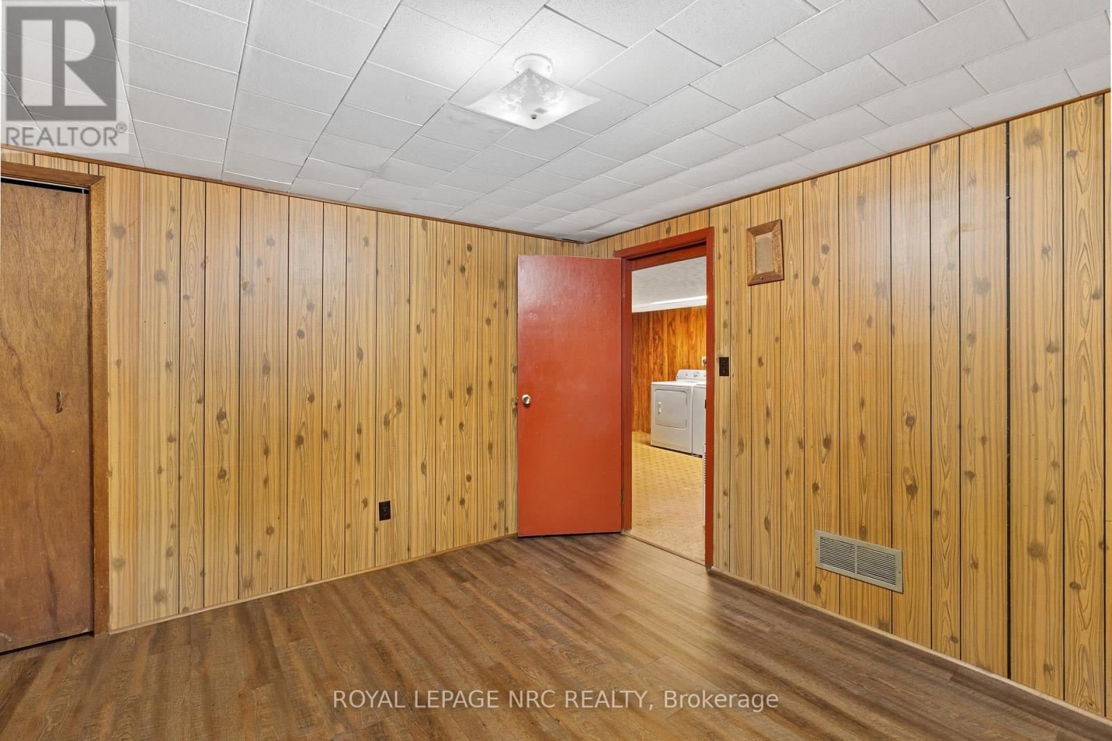 6 Brookbanks Drive N, St. Catharines (Lakeport), Ontario  L2N 3W6 - Photo 25 - X12815060