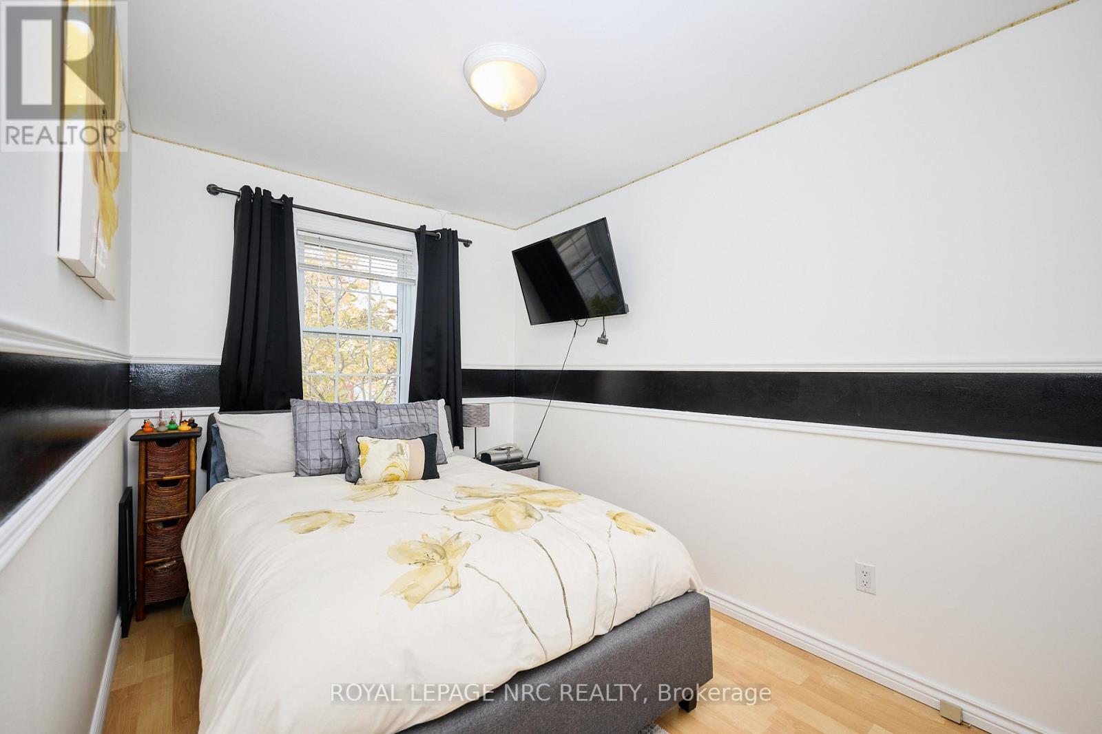 2455 Coral Avenue, Fort Erie, Ontario  L0S 1S0 - Photo 35 - X12815136