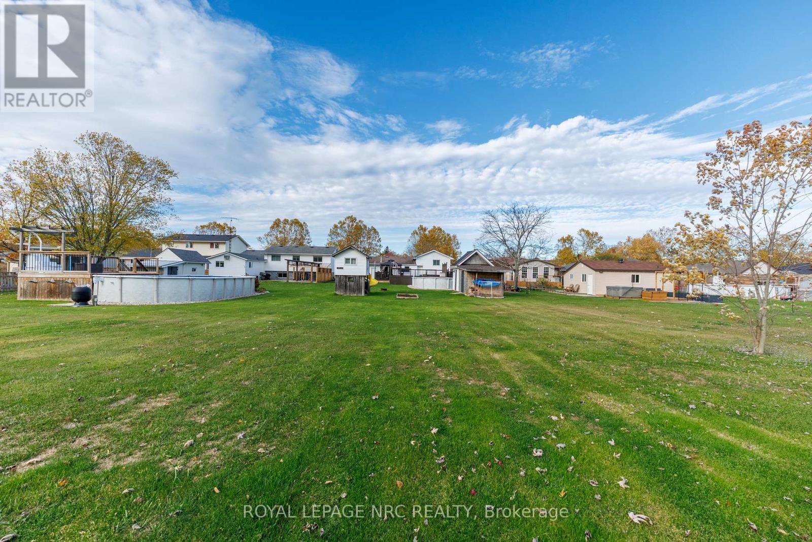 2455 Coral Avenue, Fort Erie, Ontario  L0S 1S0 - Photo 6 - X12815136