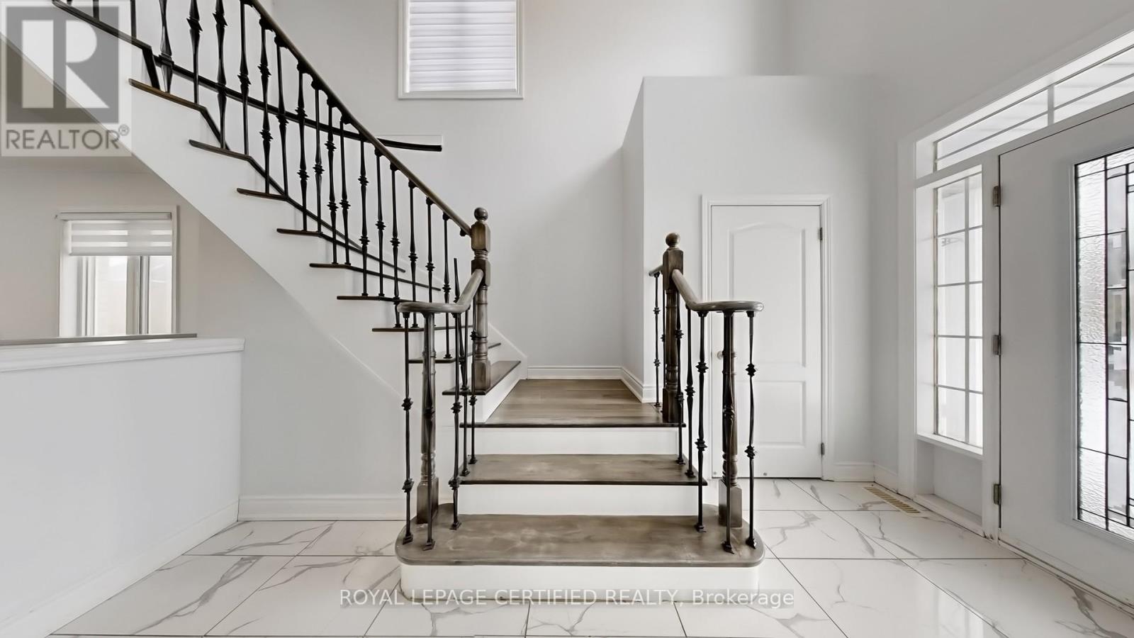 62 Heritage Street, Bradford West Gwillimbury, Ontario  L3Z 0X4 - Photo 24 - N12809106