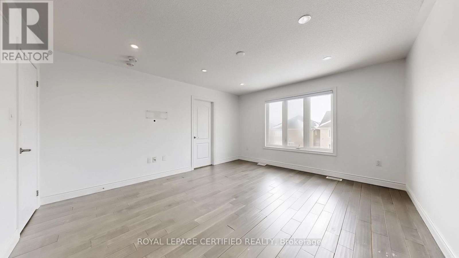 62 Heritage Street, Bradford West Gwillimbury, Ontario  L3Z 0X4 - Photo 28 - N12809106