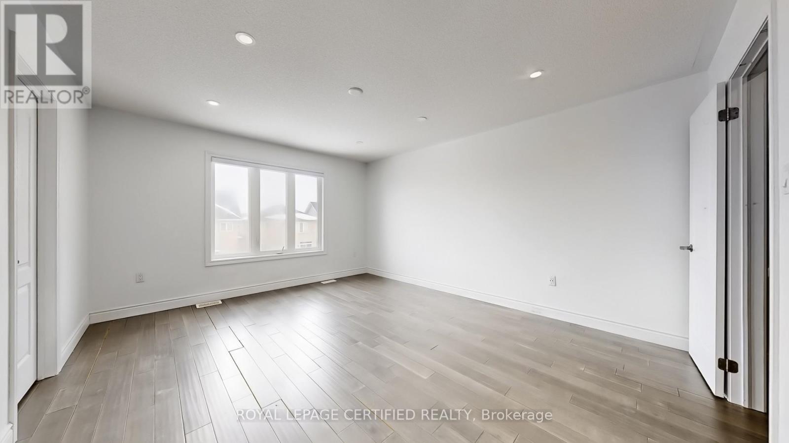 62 Heritage Street, Bradford West Gwillimbury, Ontario  L3Z 0X4 - Photo 27 - N12809106