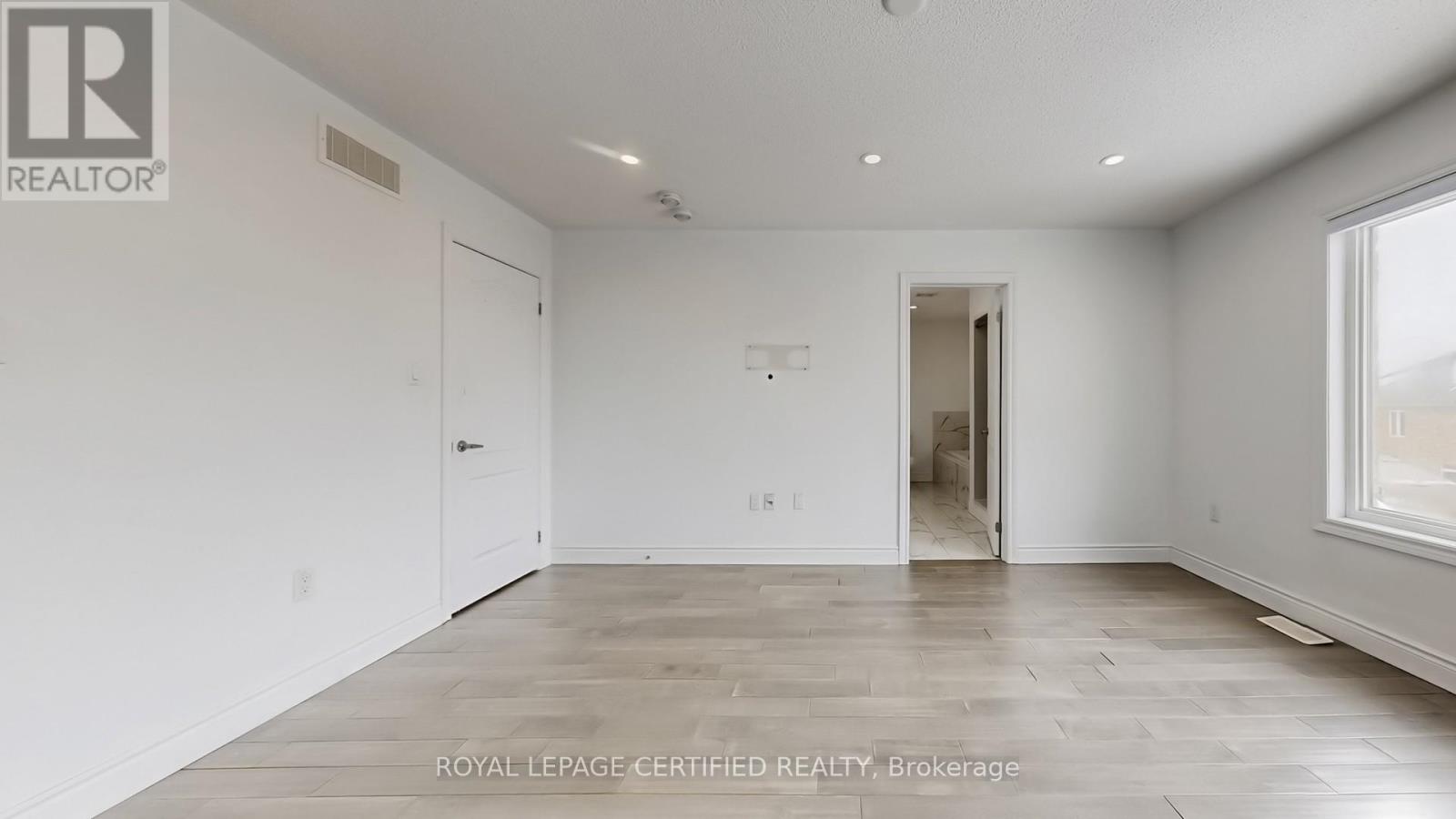 62 Heritage Street, Bradford West Gwillimbury, Ontario  L3Z 0X4 - Photo 29 - N12809106