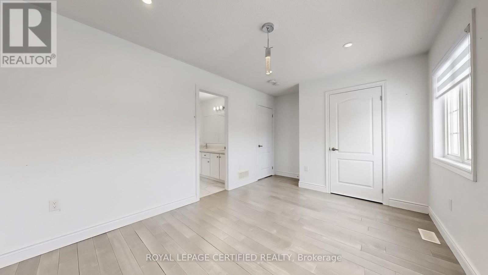 62 Heritage Street, Bradford West Gwillimbury, Ontario  L3Z 0X4 - Photo 41 - N12809106