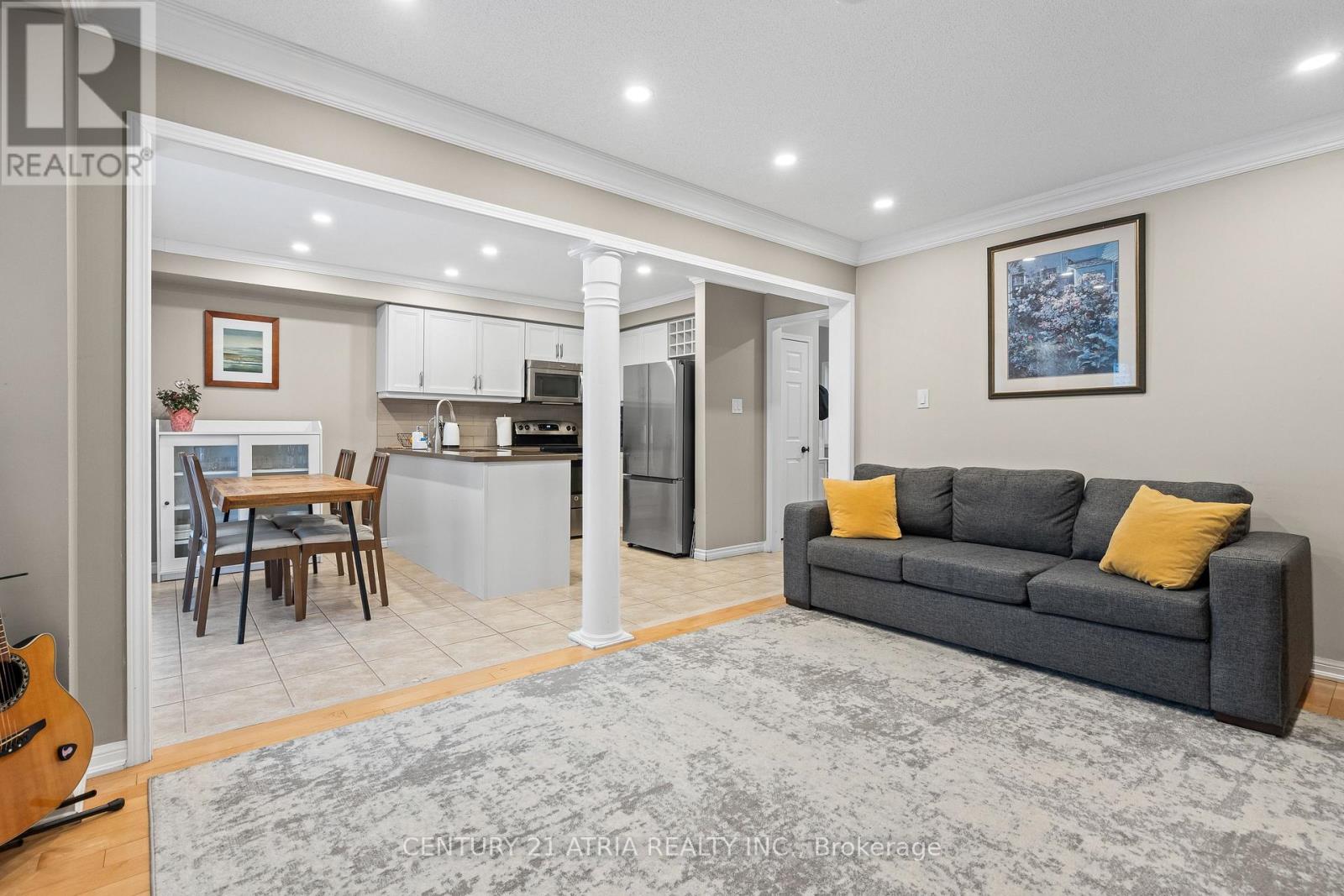 19 Bird Street, Barrie, Ontario  L4N 0X4 - Photo 14 - S12531862