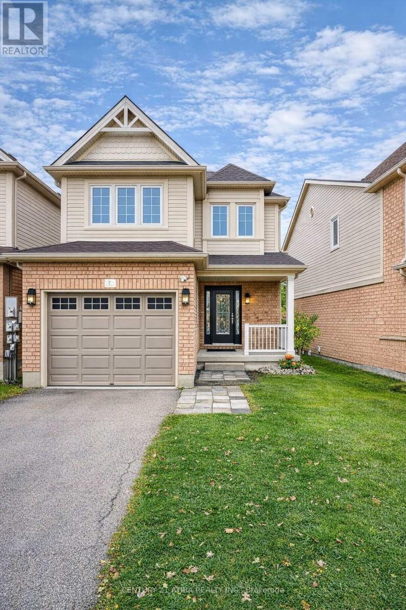 19 Bird Street, Barrie, Ontario  L4N 0X4 - Photo 2 - S12531862