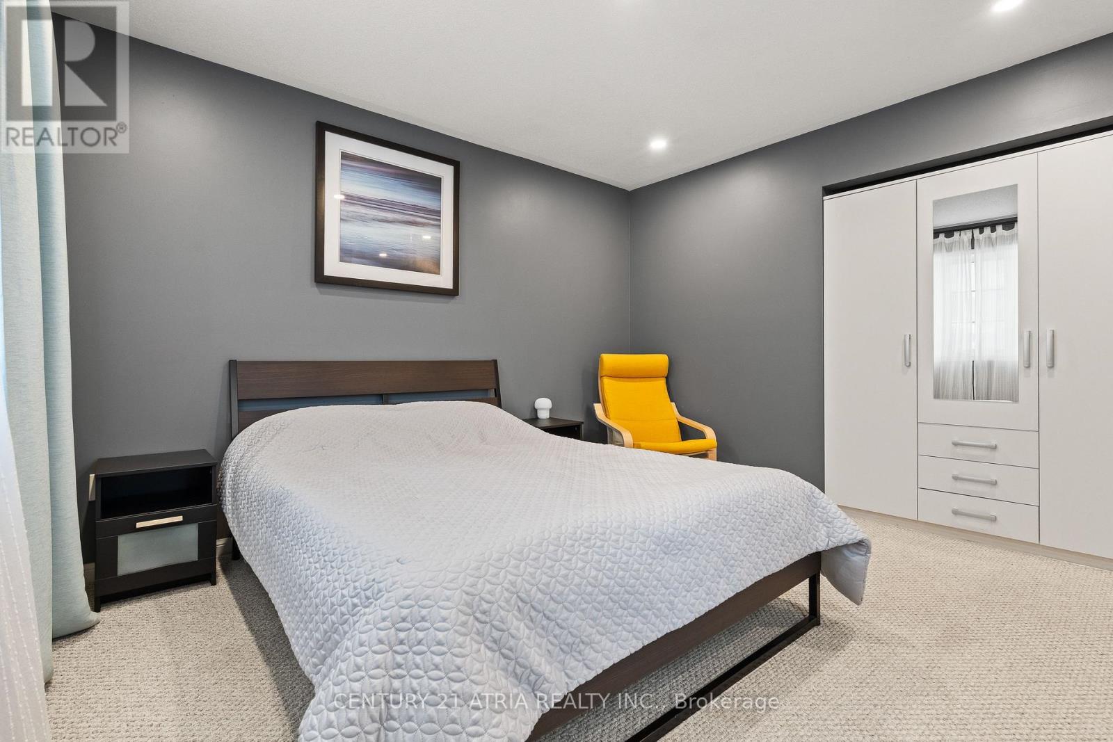 19 Bird Street, Barrie, Ontario  L4N 0X4 - Photo 29 - S12531862