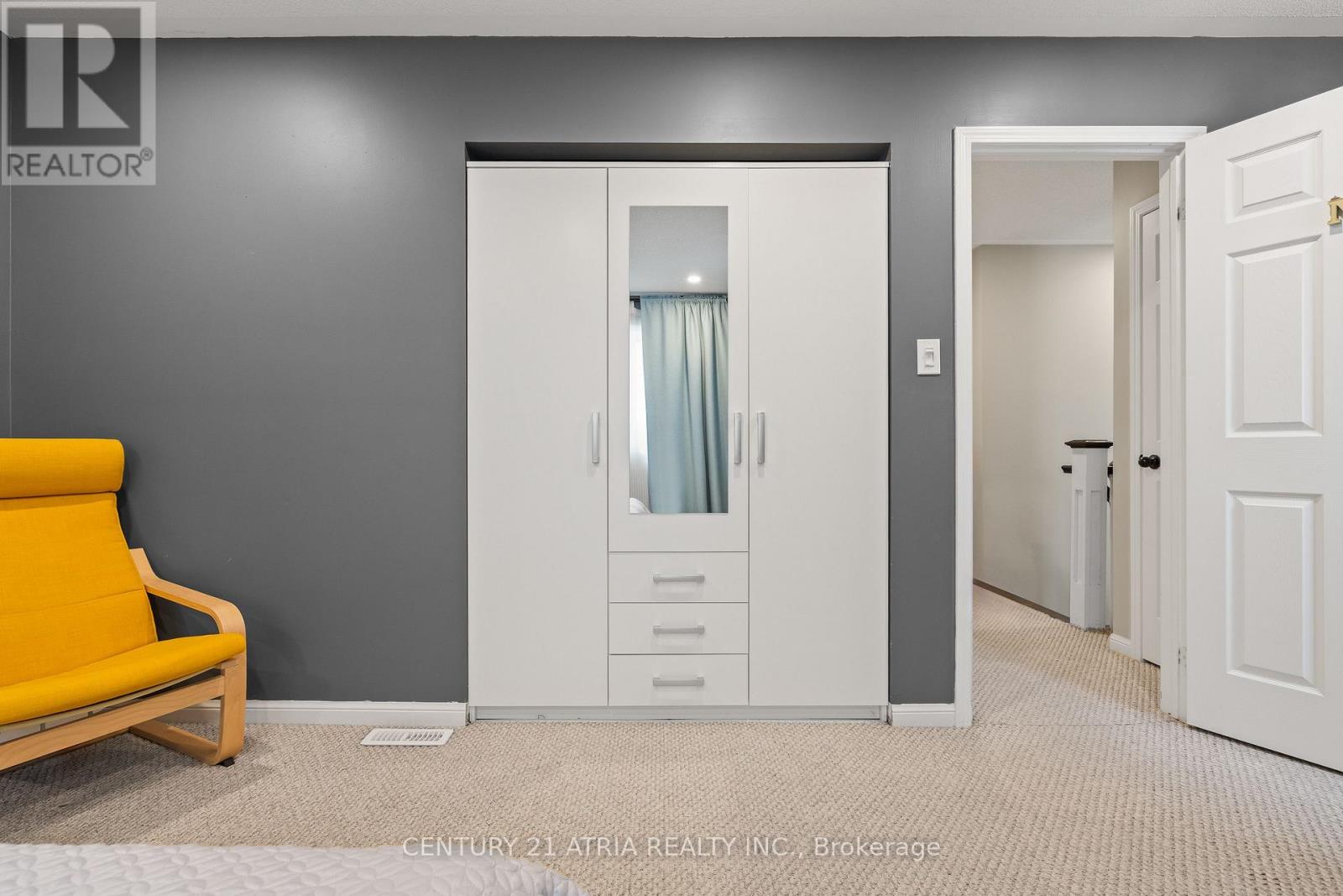 19 Bird Street, Barrie, Ontario  L4N 0X4 - Photo 30 - S12531862