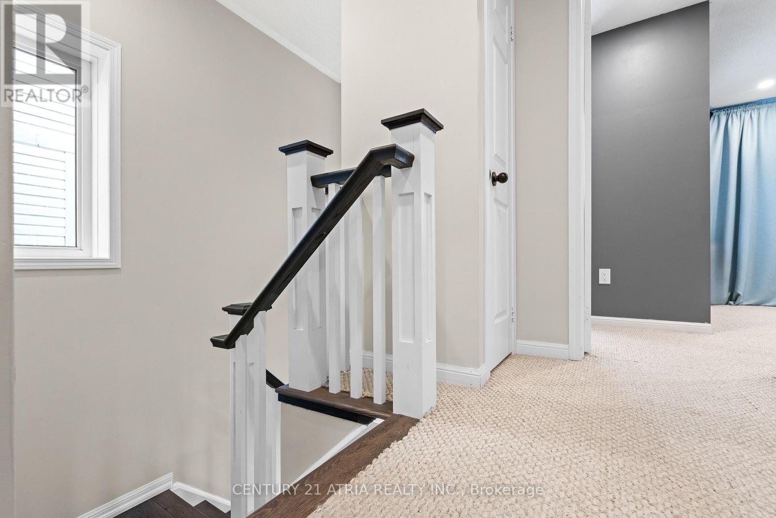 19 Bird Street, Barrie, Ontario  L4N 0X4 - Photo 34 - S12531862