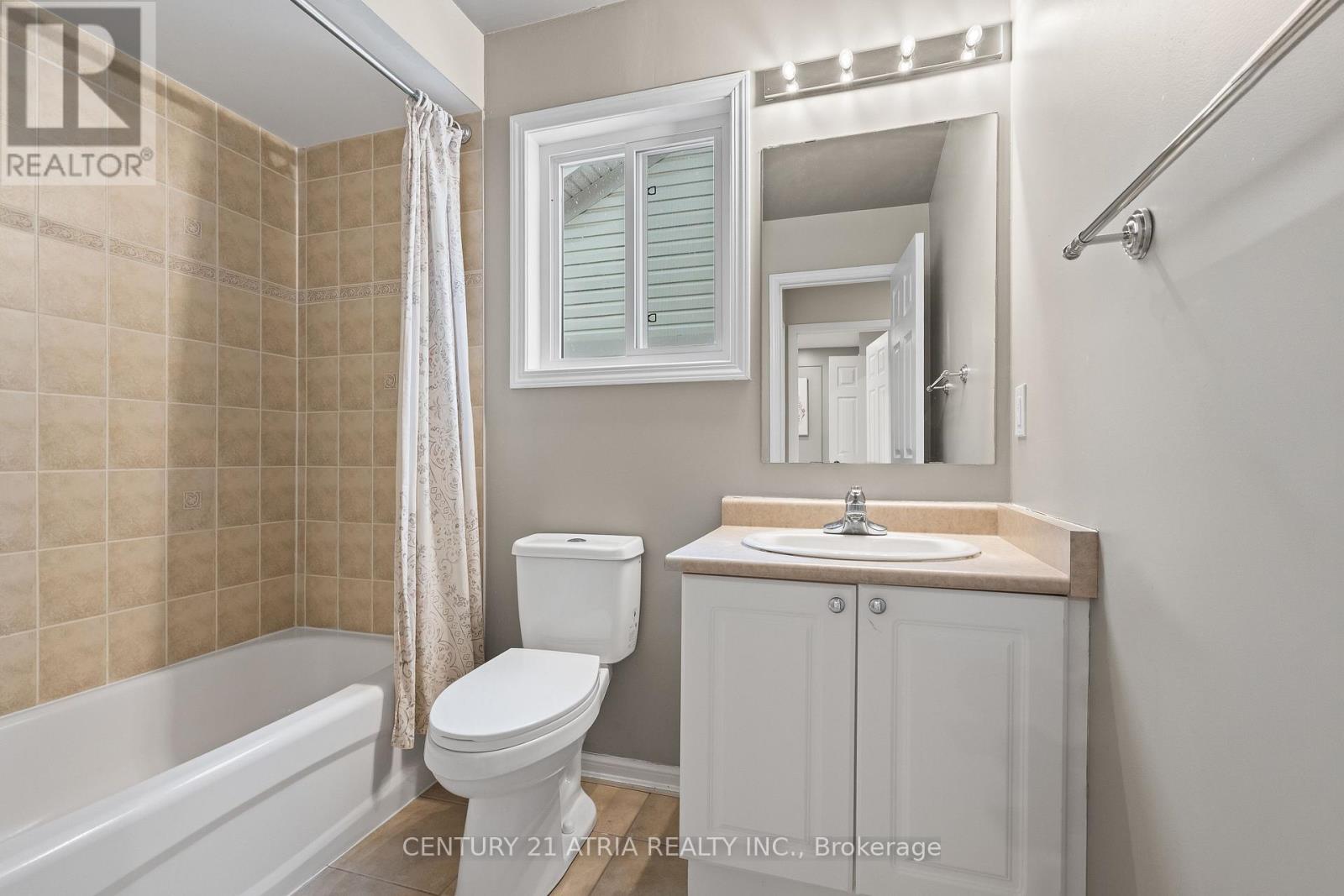 19 Bird Street, Barrie, Ontario  L4N 0X4 - Photo 20 - S12531862