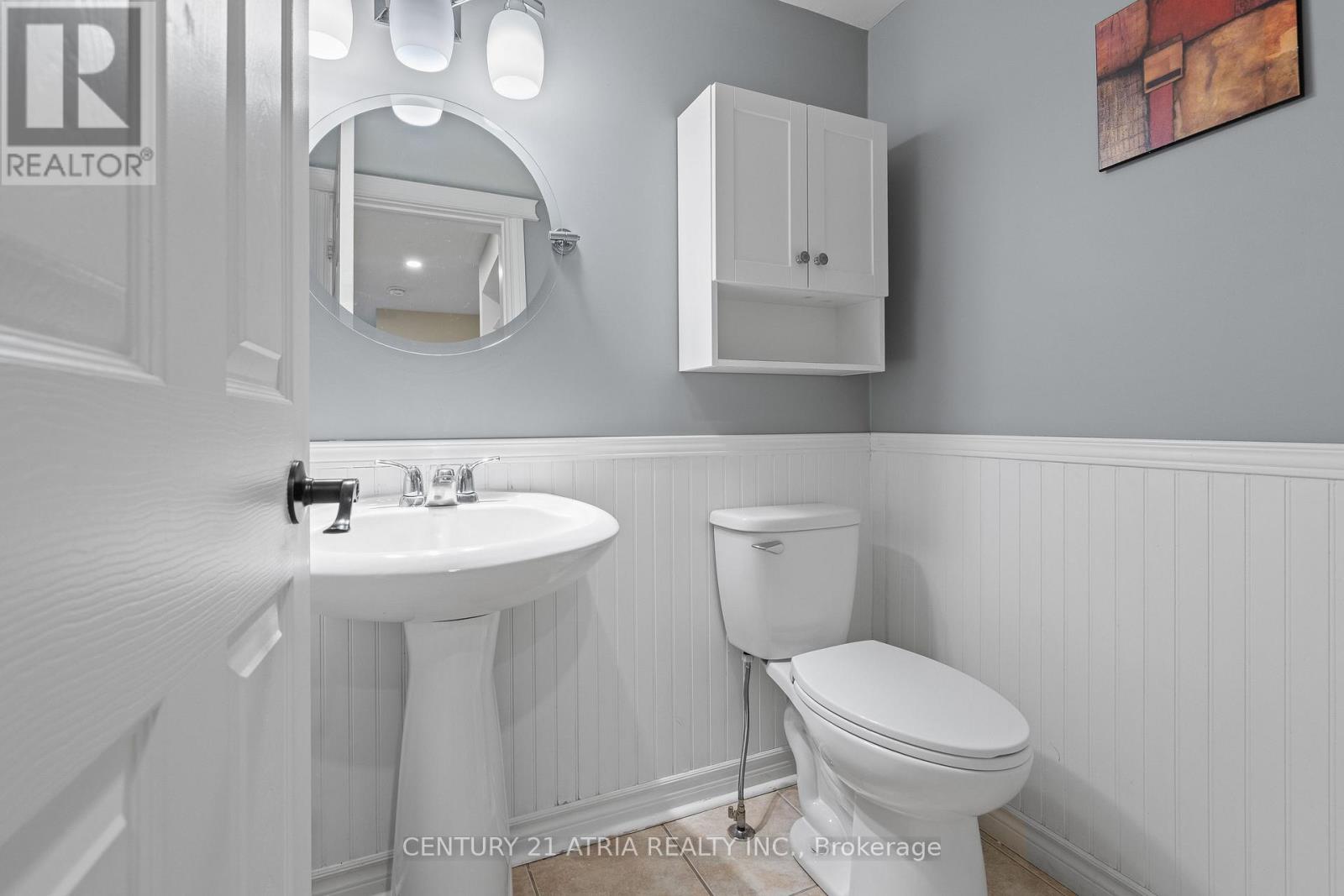 19 Bird Street, Barrie, Ontario  L4N 0X4 - Photo 6 - S12531862