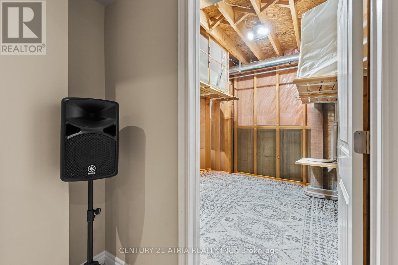 19 Bird Street, Barrie, Ontario  L4N 0X4 - Photo 42 - S12531862