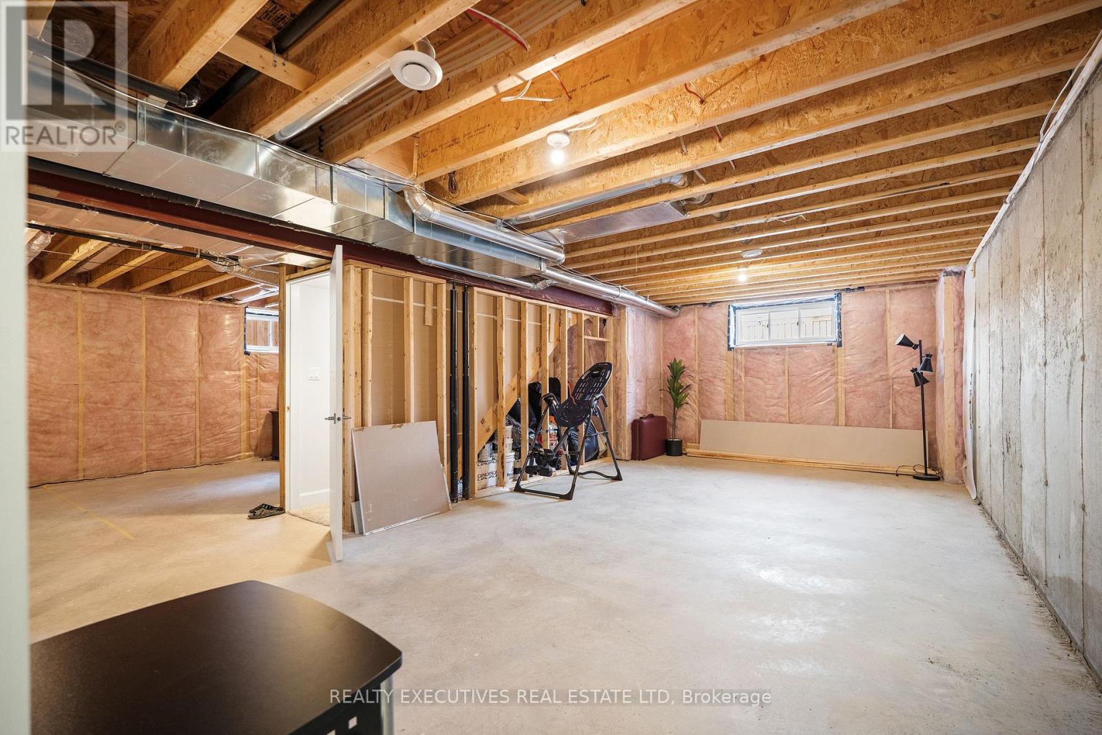 460 Arora Crescent S, North Dundas, Ontario  K0C 2K0 - Photo 25 - X12815184