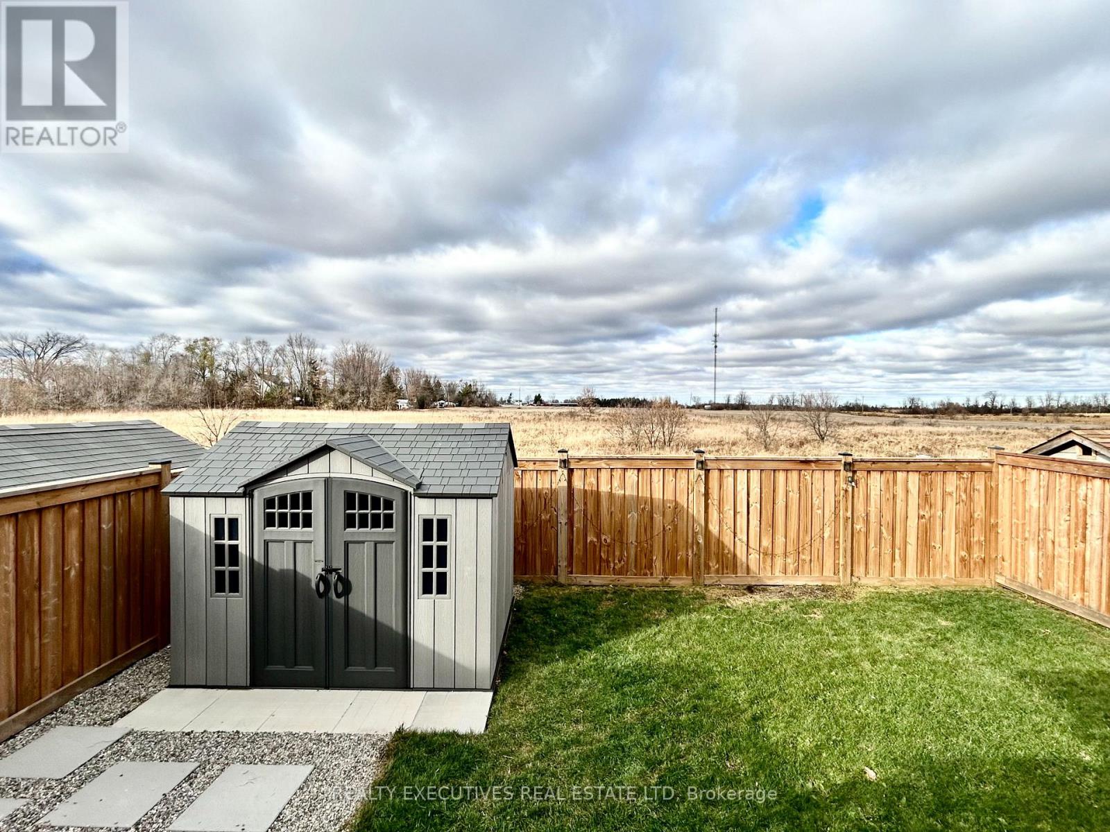 460 Arora Crescent S, North Dundas, Ontario  K0C 2K0 - Photo 37 - X12815184