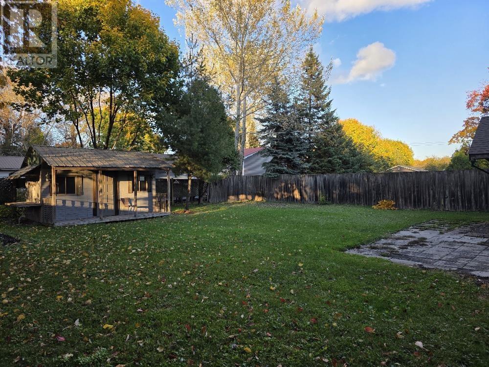 886 Bonney St, Sault Ste. Marie, Ontario  P6C 1A8 - Photo 6 - SM253062