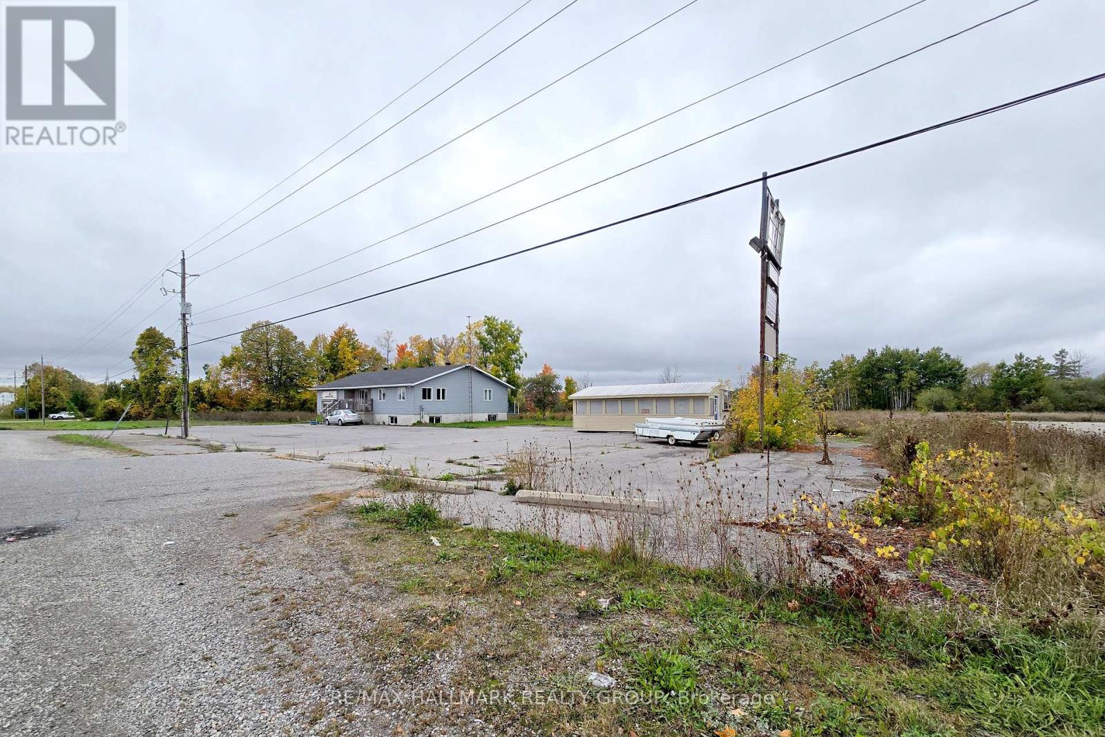 190 Lombard Street, Rideau Lakes, Ontario  K7A 5B8 - Photo 16 - X12595462