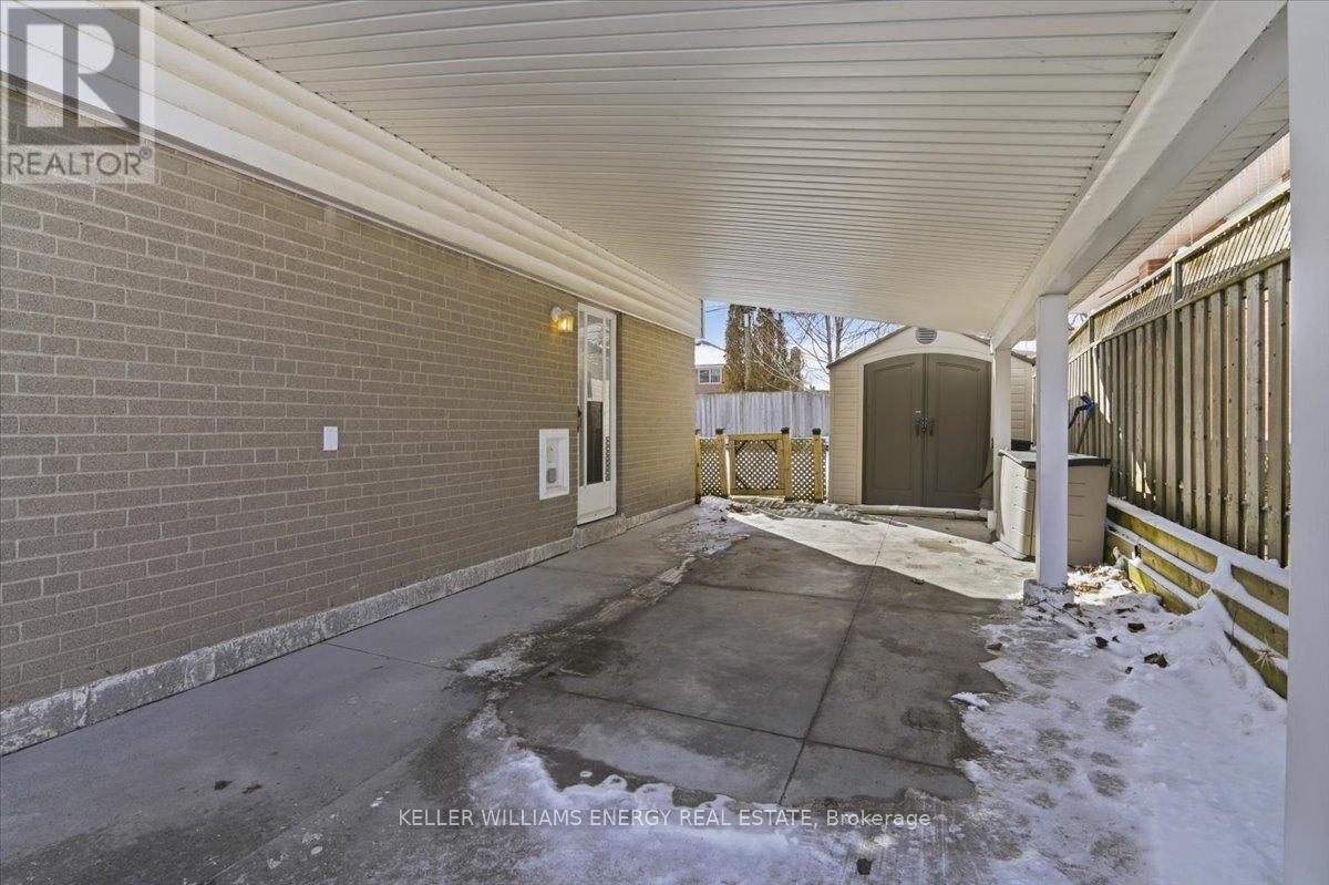 886 Antonio Street, Pickering, Ontario  L1W 1T3 - Photo 32 - E12814992