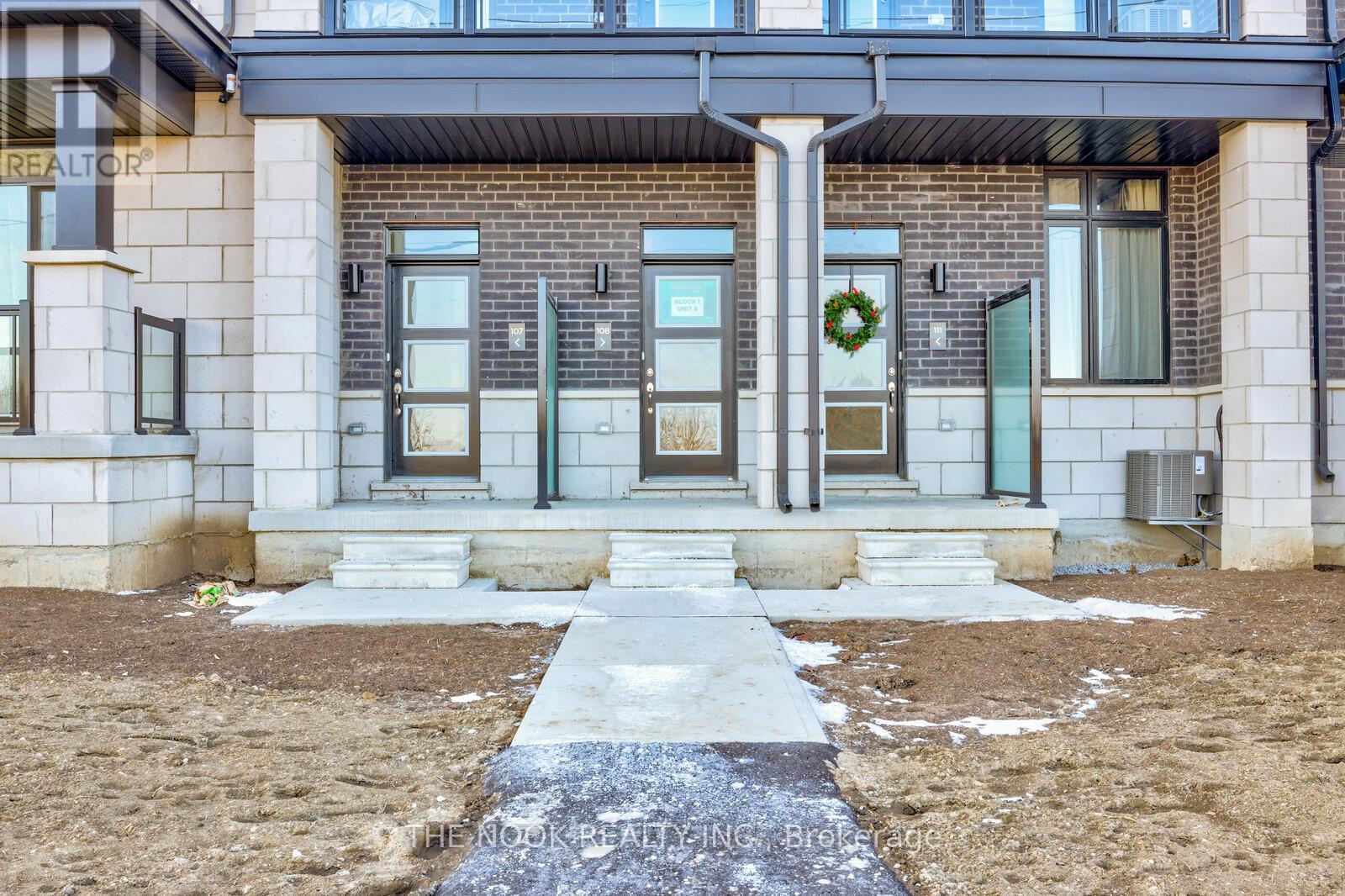 108 - 2550 Castlegate Crossings Drive, Pickering (Duffin Heights), Ontario  L1X 0G4 - Photo 2 - E12815074