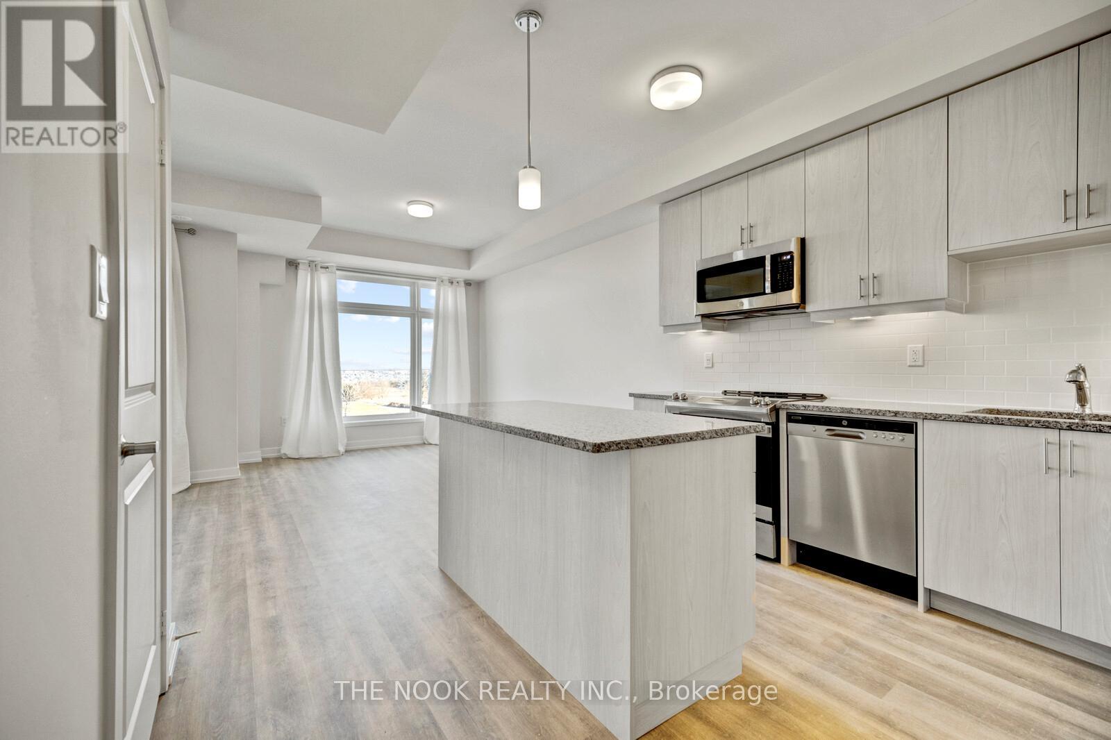 108 - 2550 Castlegate Crossings Drive, Pickering (Duffin Heights), Ontario  L1X 0G4 - Photo 5 - E12815074